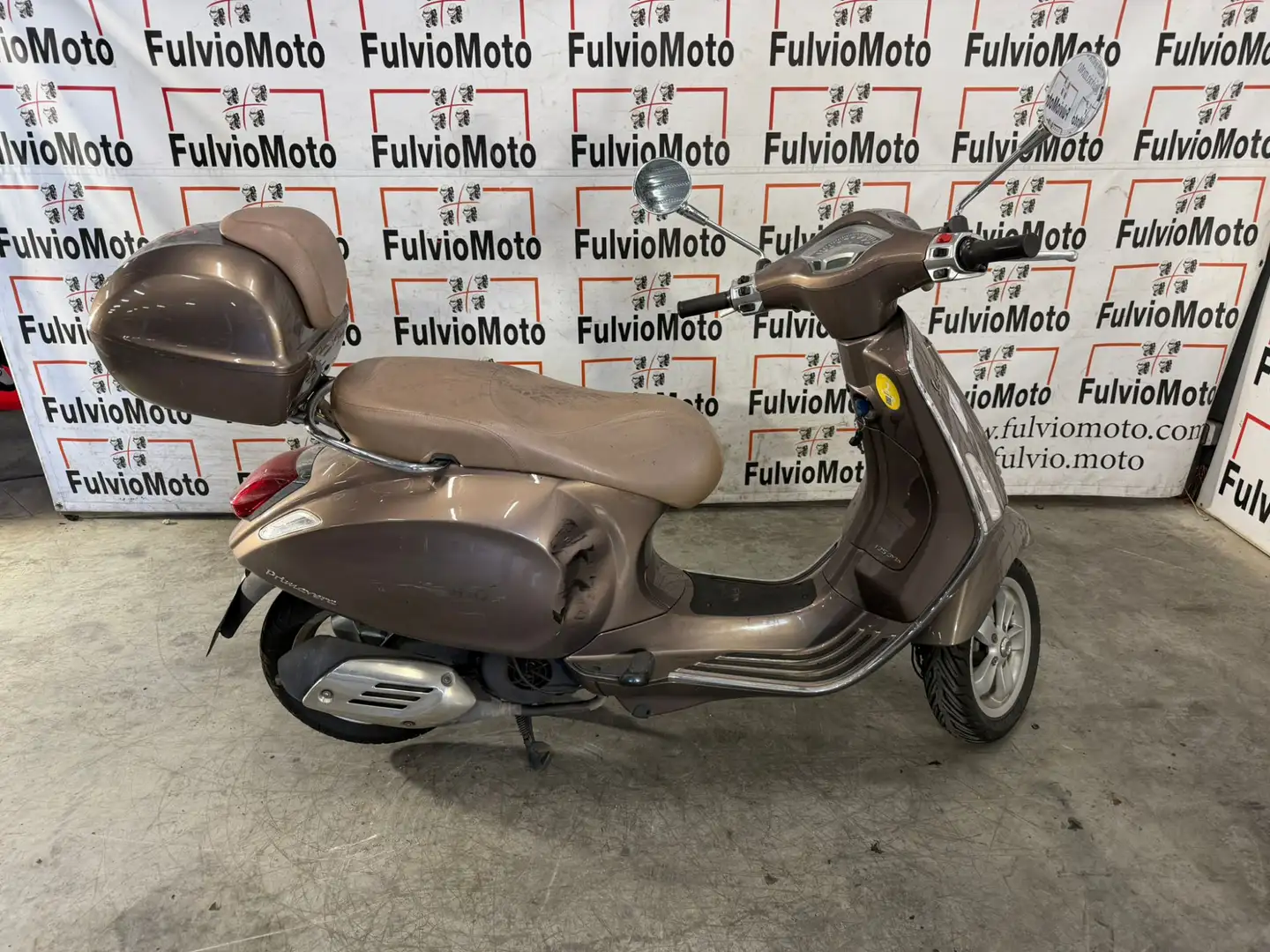 Piaggio Primavera - 1