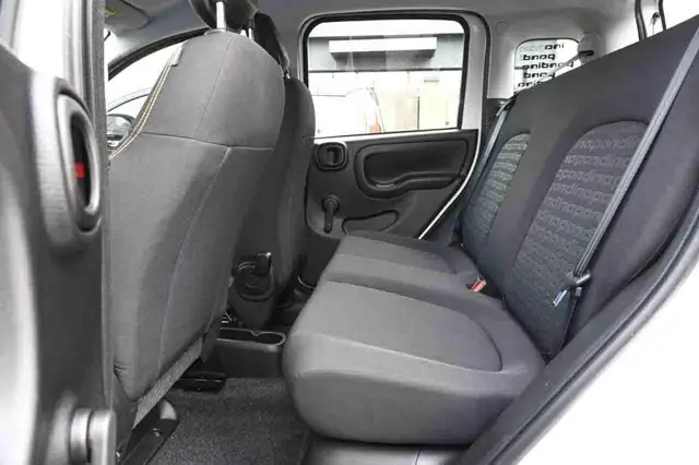 Fiat Panda view 11