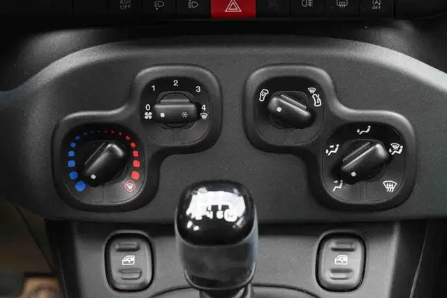 Fiat Panda view 14