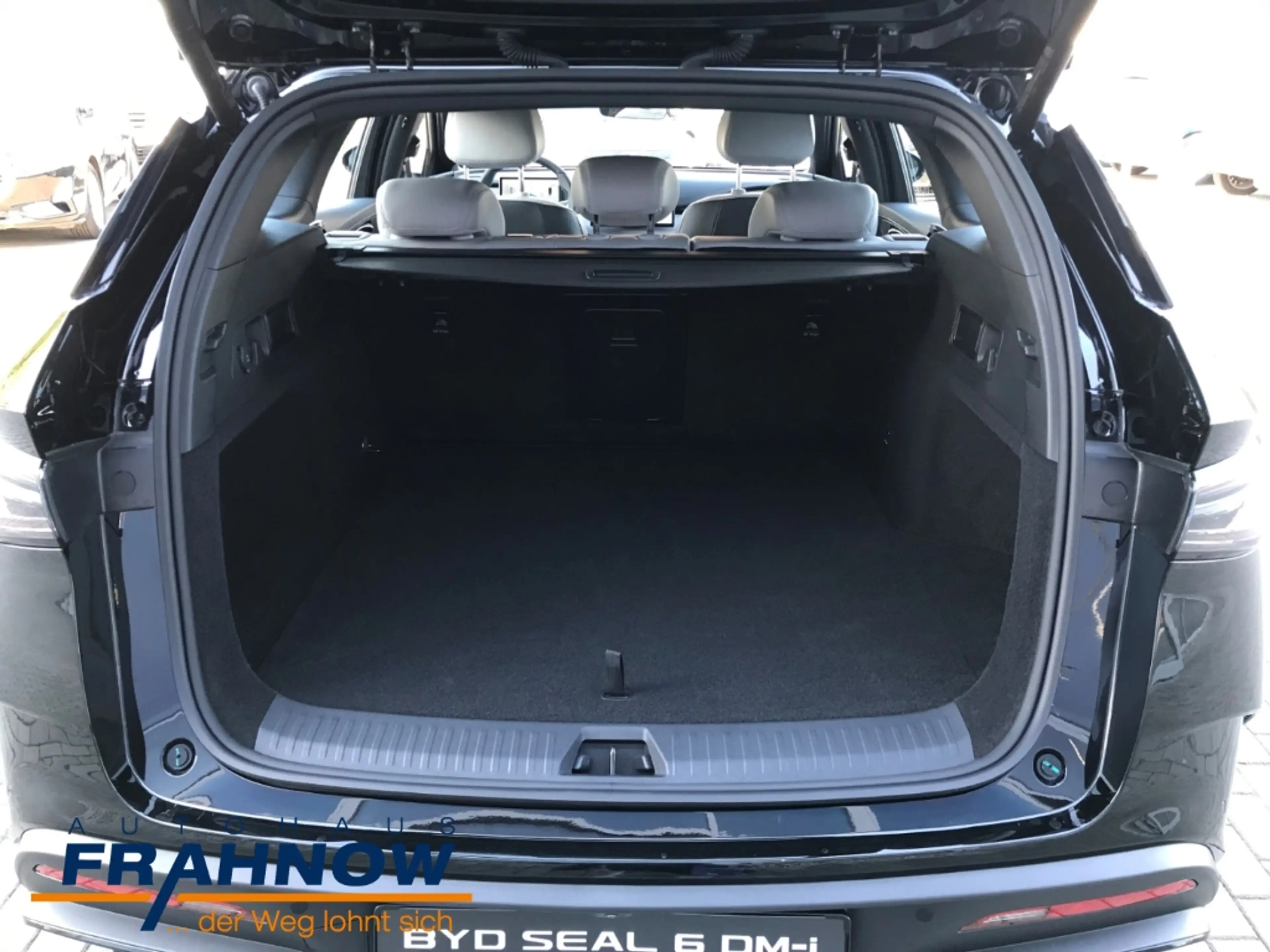 BYD Seal Boost LED ACC NAVI KAMERA — photo 11