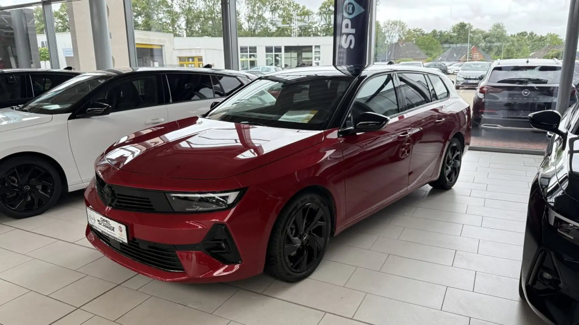 Opel Astra Sports Tourer 1.2 Turbo Hybrid 48 V GS Rouge - 2