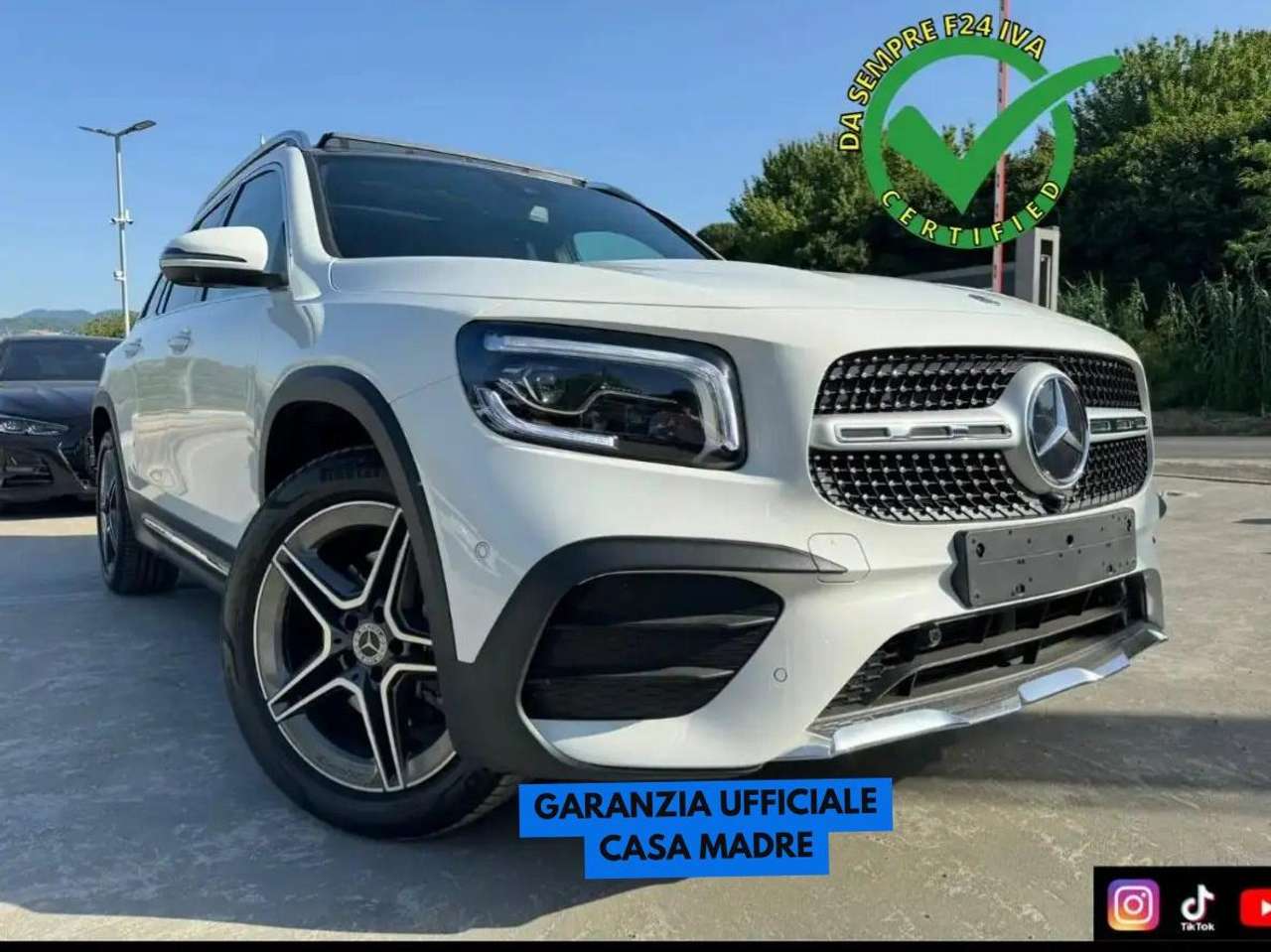 Mercedes-Benz GLB 200 AMG 4Matic PREMIUM PDC KAMERA NIGHT MBUX LED TETTO