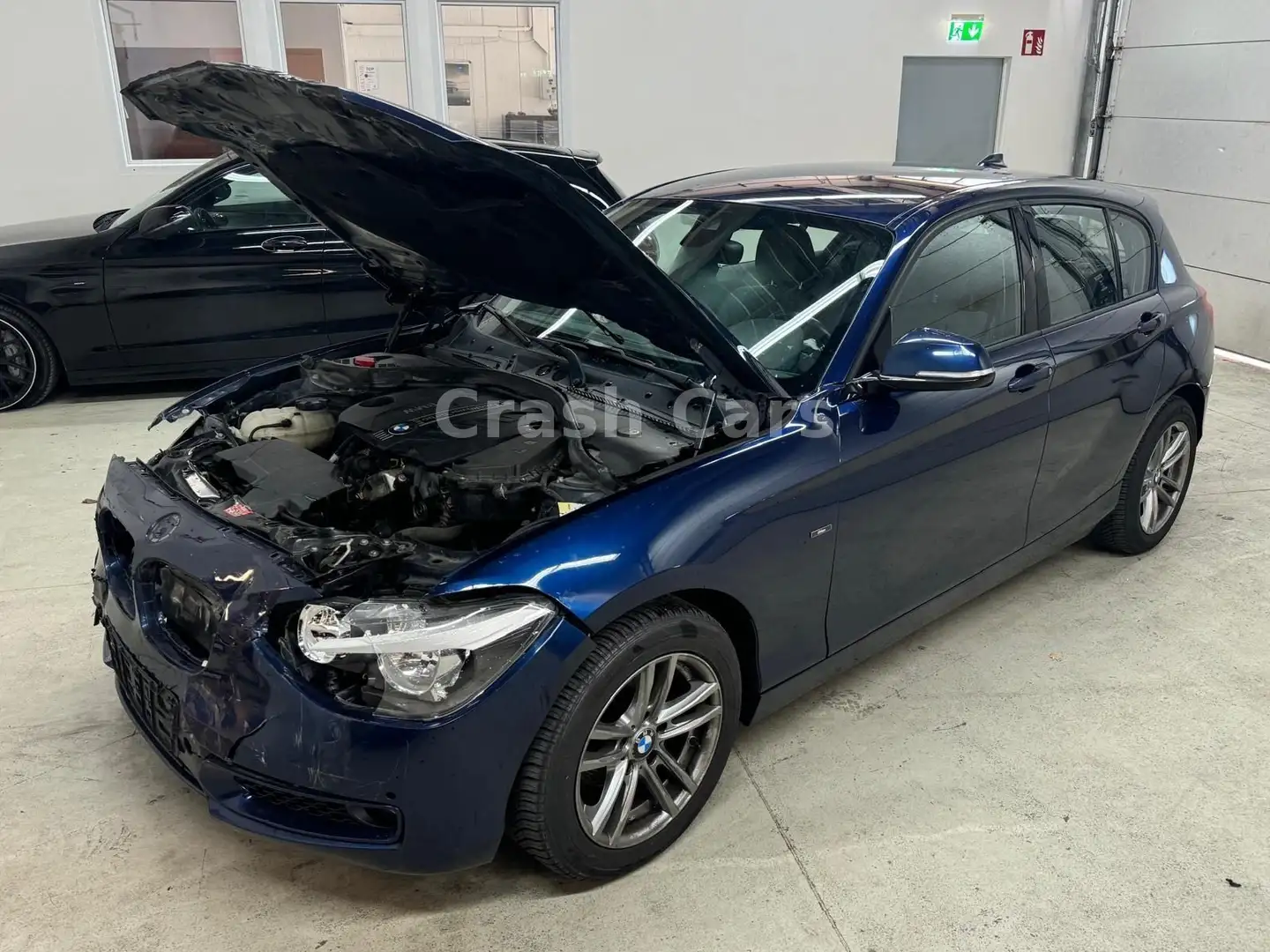 BMW 116 d Urban-Line*LED*Teilleder*Navi*Temp.*Shz* Bleu - 2