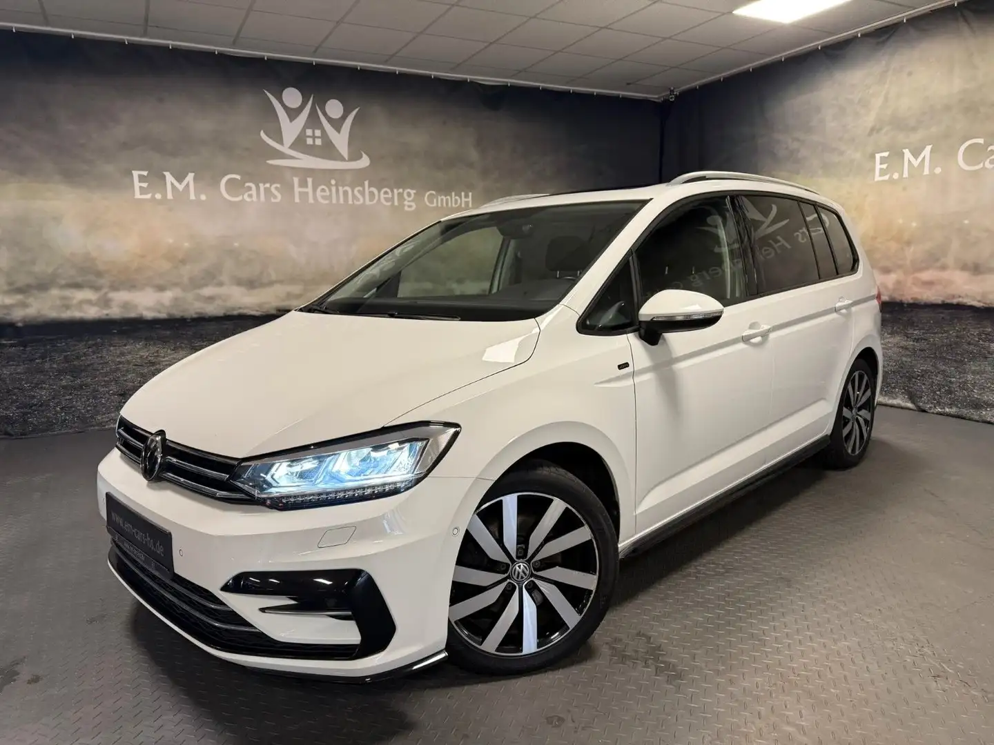 Volkswagen Touran DSG R-Line 7-Sitze LED PANO PDC CAM NAVI Weiß - 2