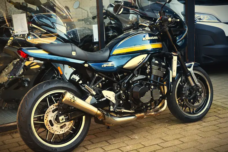 Kawasaki Z900RS - foto 3