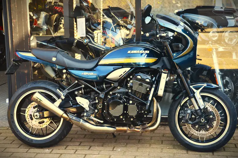 Kawasaki Z900RS - foto 2