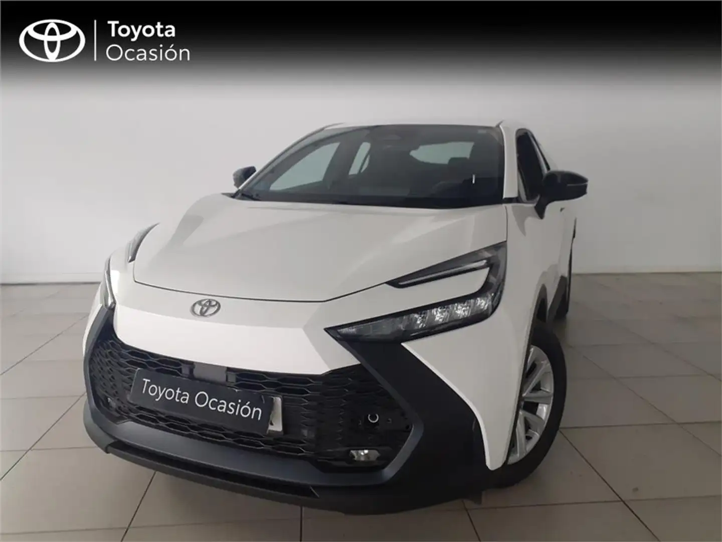 Toyota C-HR 220PH Advance Weiß - 1