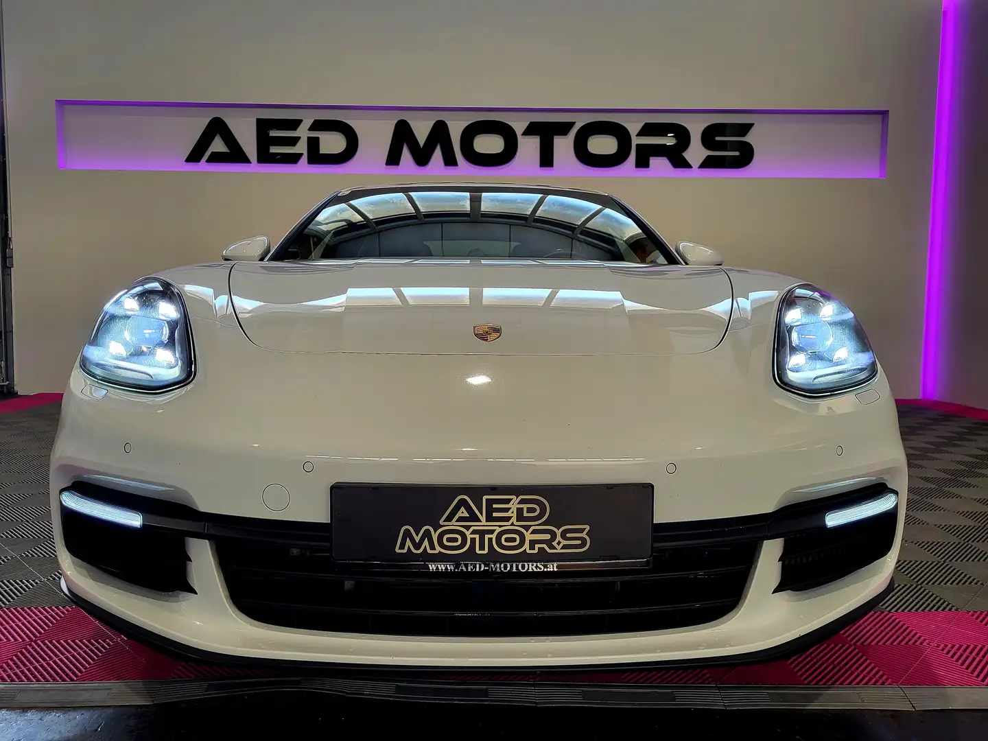 Porsche Panamera 4 E-Hybrid Blanc - 2