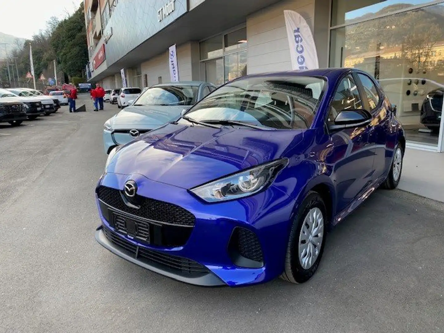 Mazda 2 Prime Line 1.5 full hybrid Blu/Azzurro - 1