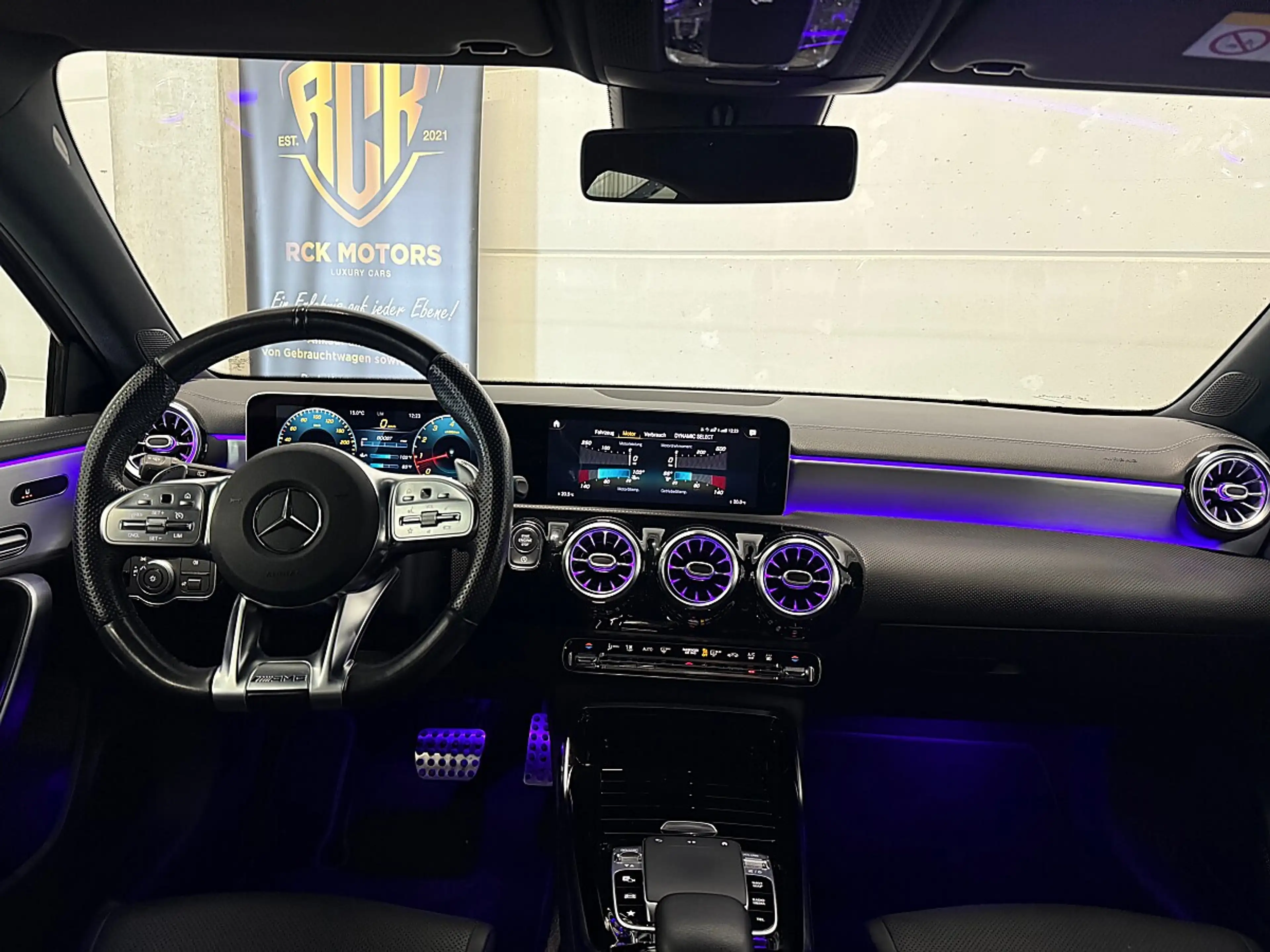 Mercedes-Benz A 35 AMG Performance 4Matic Aut. — photo 14