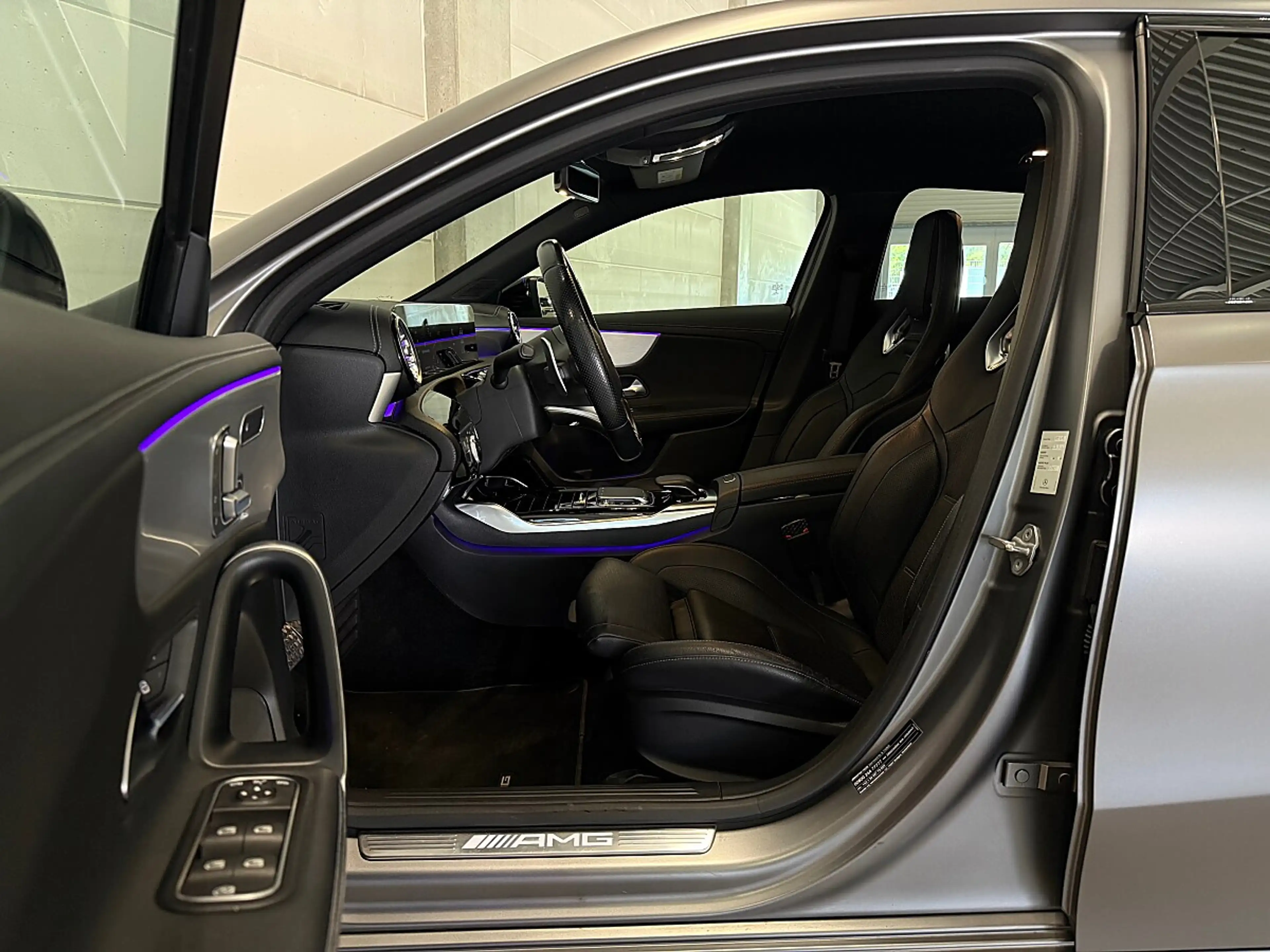 Mercedes-Benz A 35 AMG Performance 4Matic Aut. — photo 13