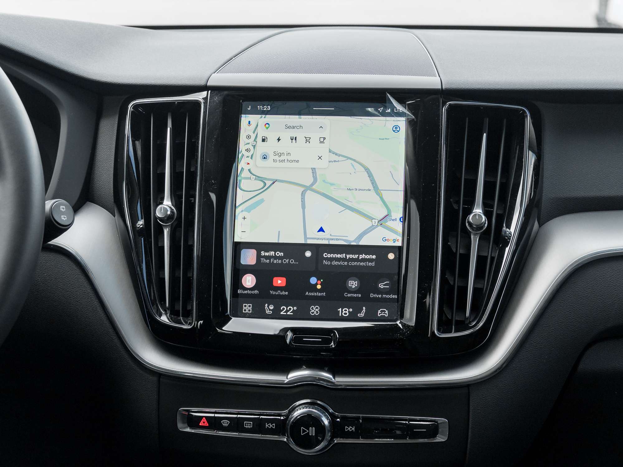2024 Volvo XC60 T8 eAWD PHEV Core Dark Theme thumb 28