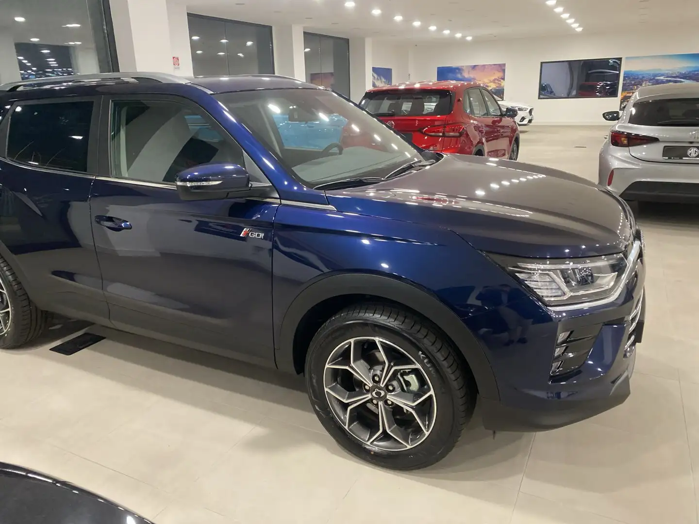 KGM Korando 1.5 GDI-Turbo 2WD Dream Šedá - 1