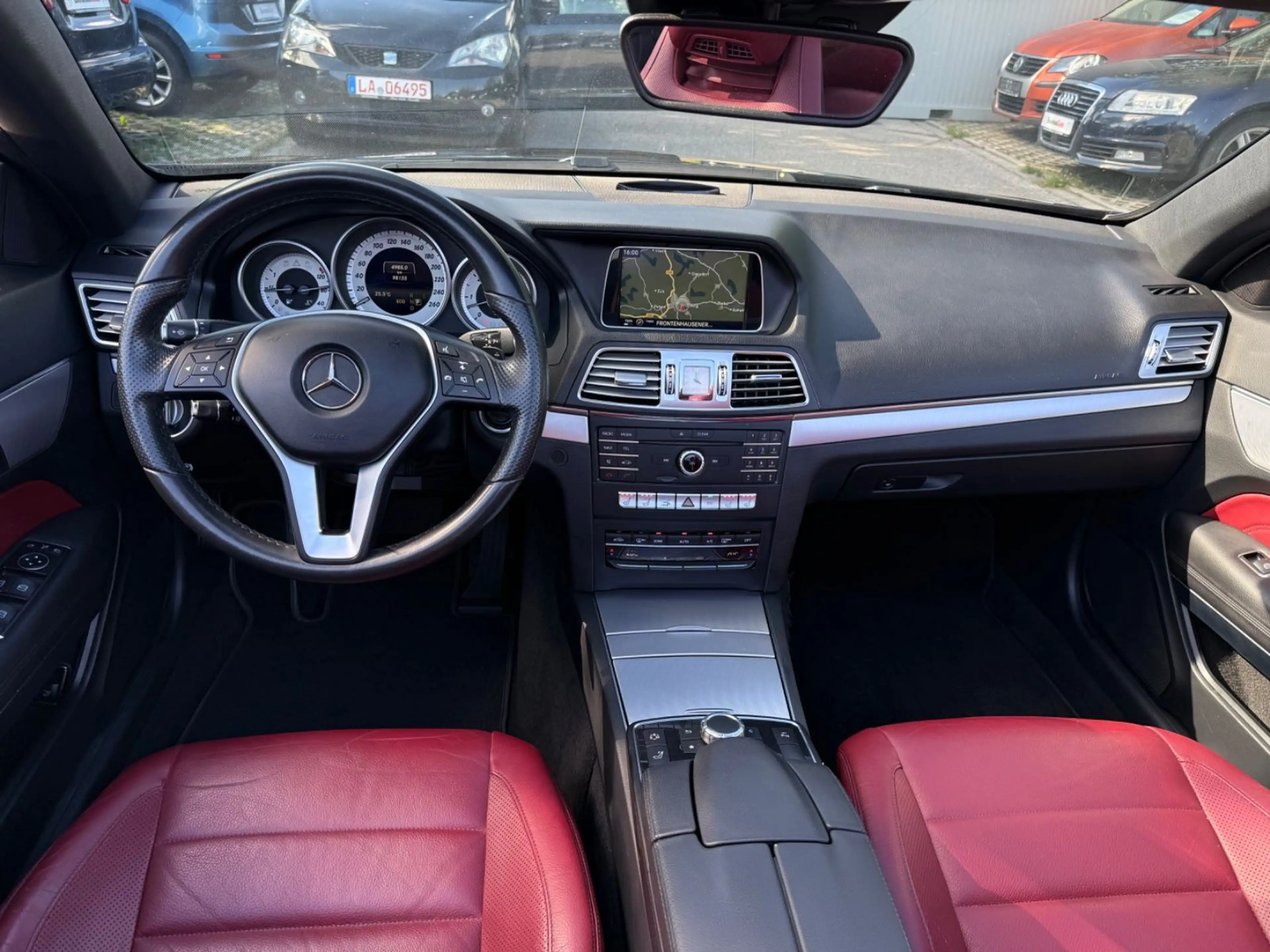 Mercedes-Benz E 350 E Cabrio, 2. Hand! HU neu! Lückenl. Serv! — photo 12
