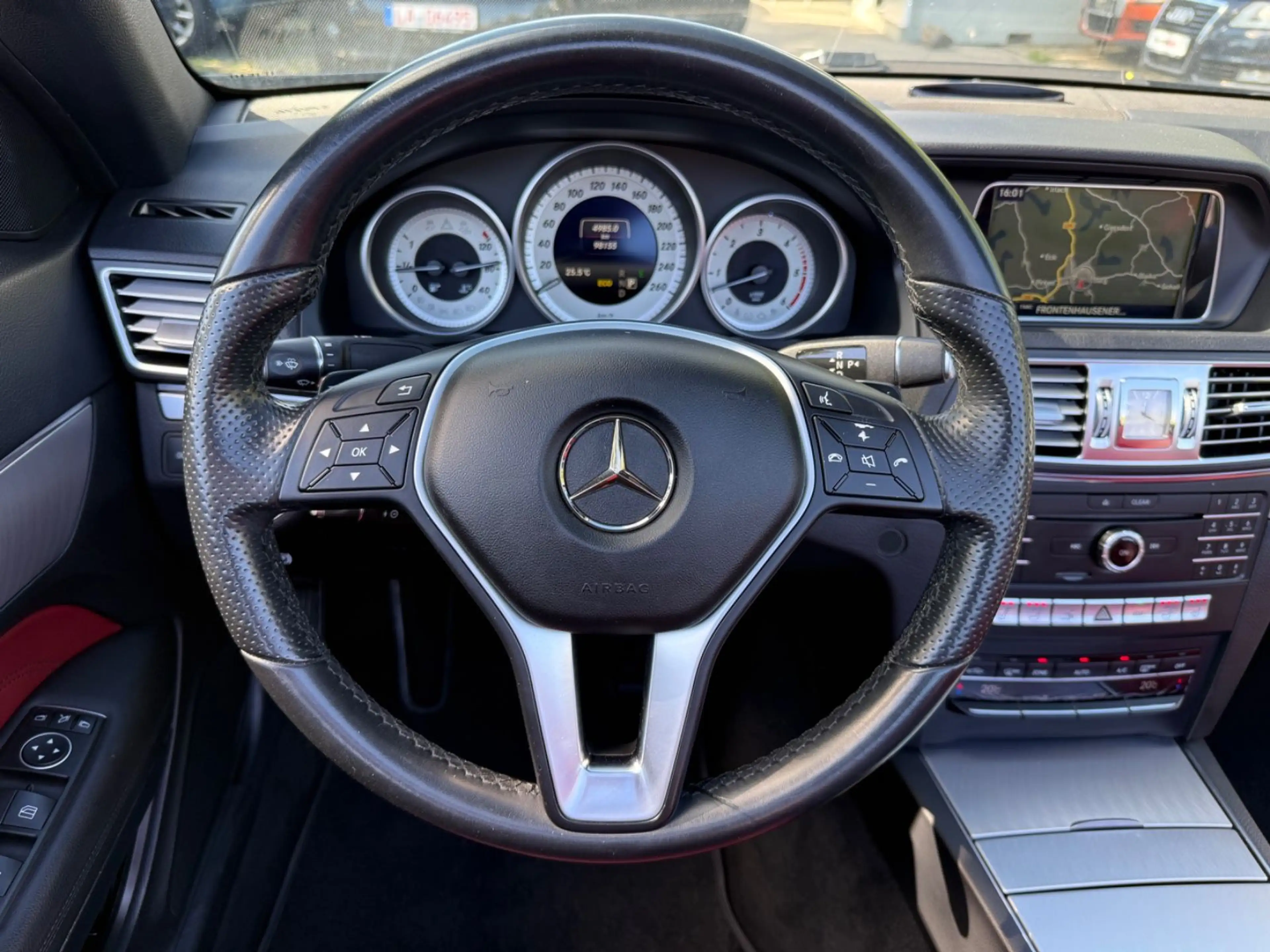 Mercedes-Benz E 350 E Cabrio, 2. Hand! HU neu! Lückenl. Serv! — photo 14