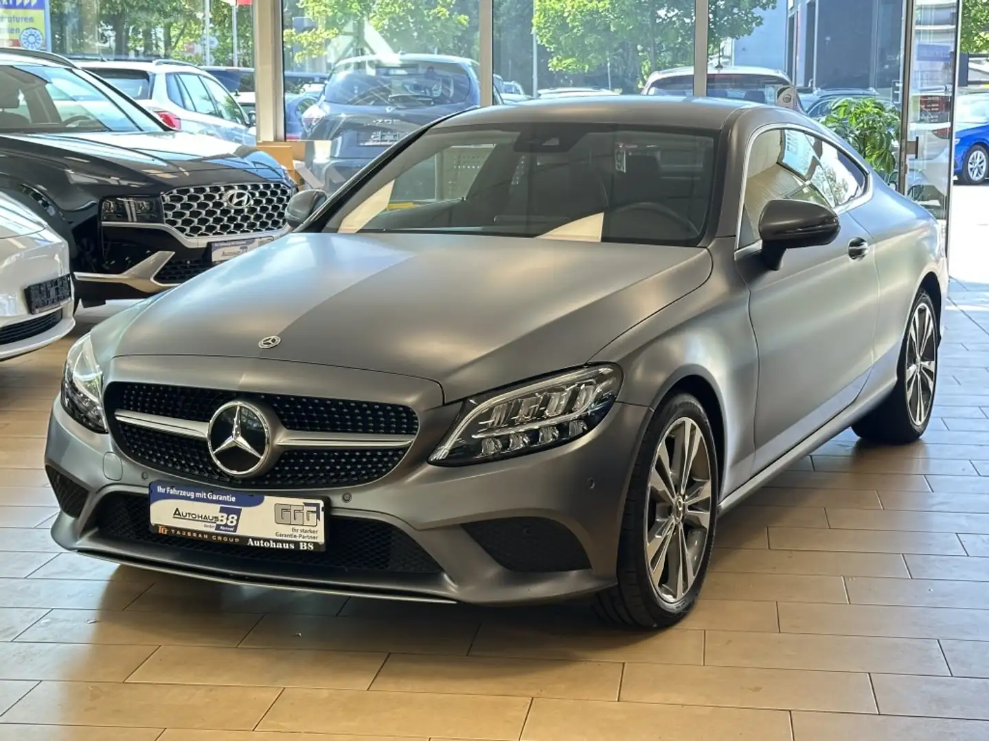 Mercedes-Benz C 220 Leder*Navi*DAB*R.cam*SHZ*LED*tempomat Grau - 1