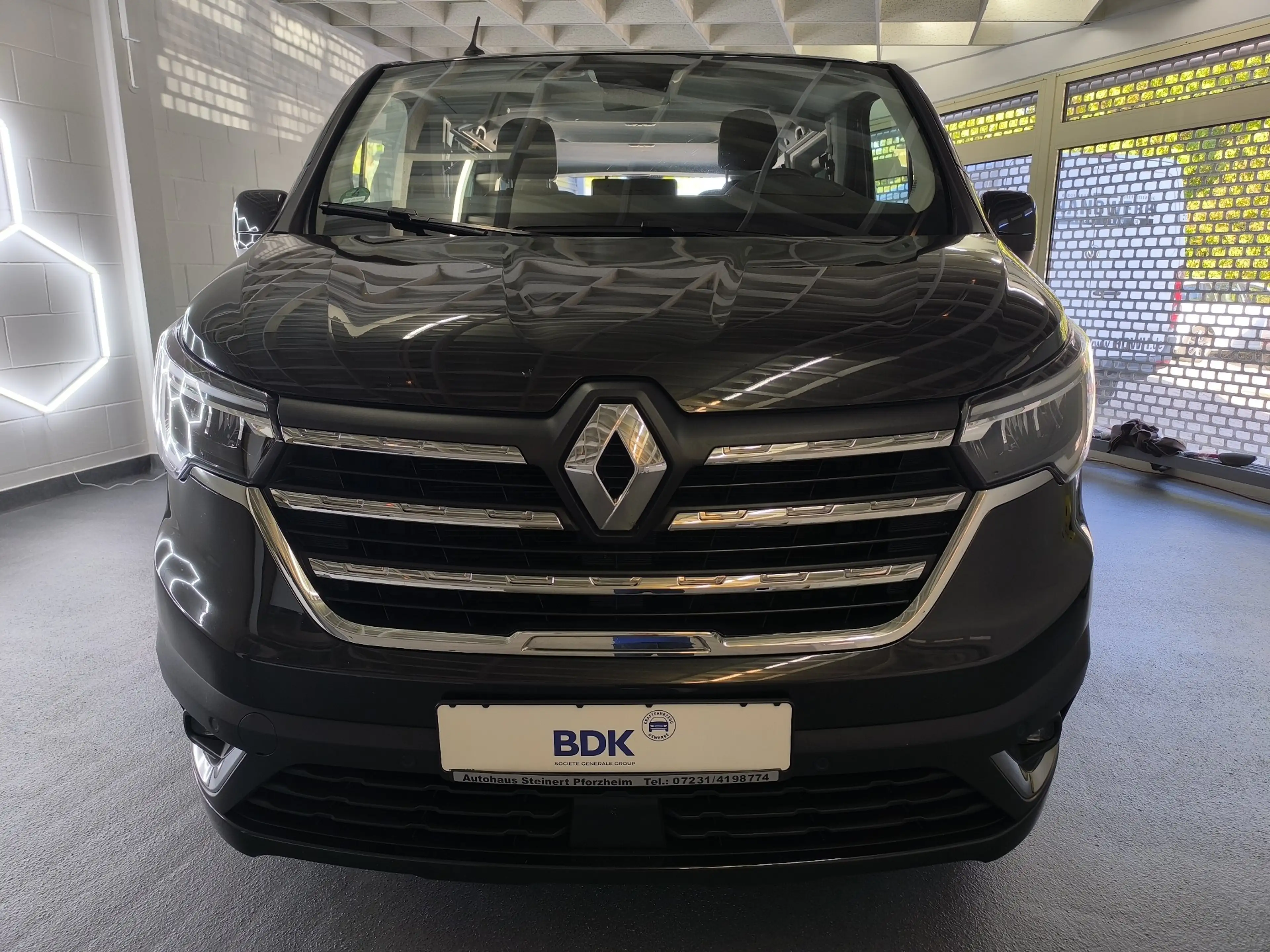 Renault Trafic L2H1 3,0t (8 Sitzer) Life.-Grand.-Sitzheizung.-Kamera.-Klima.-PDC.- — photo 2