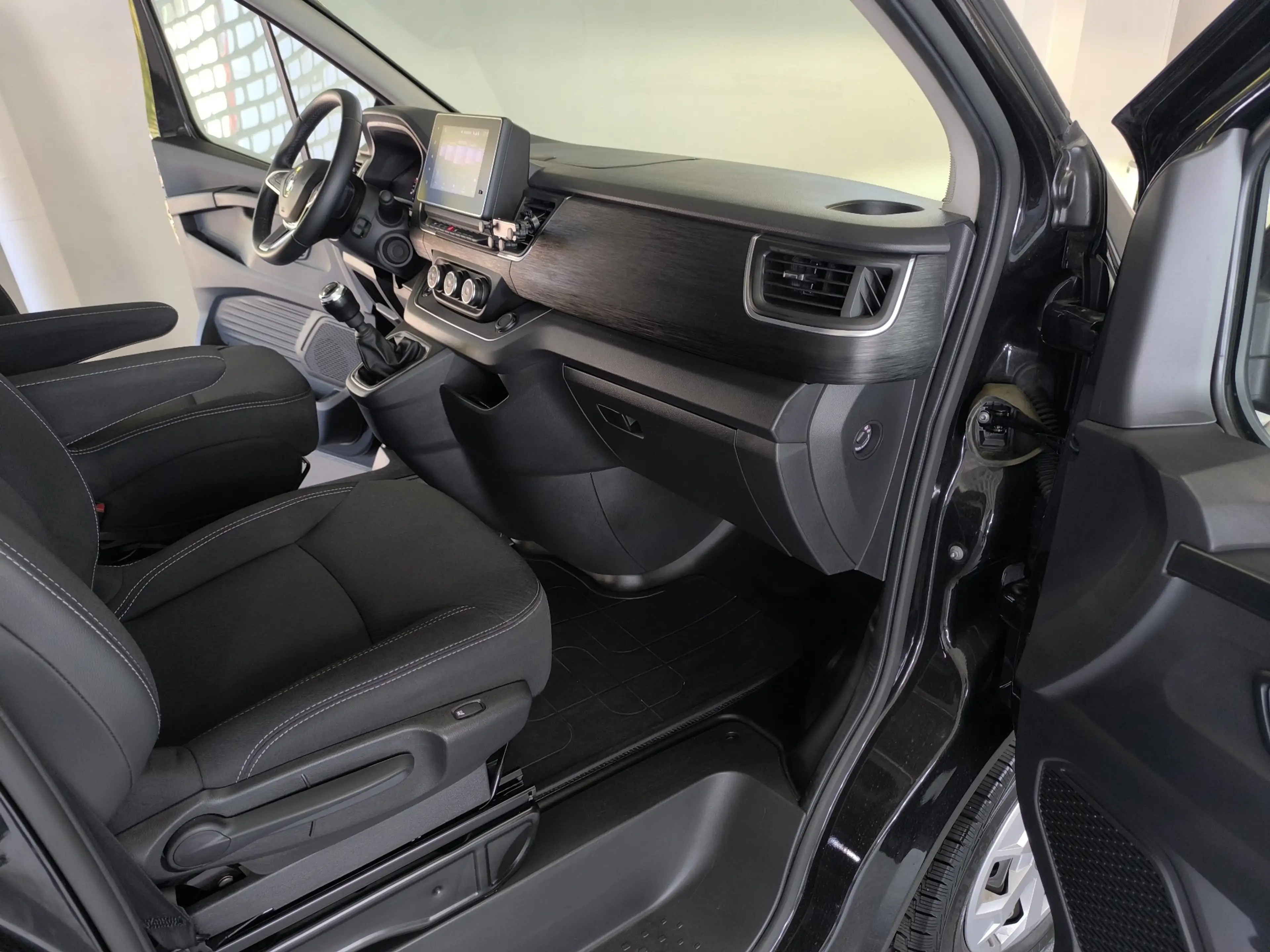 Renault Trafic L2H1 3,0t (8 Sitzer) Life.-Grand.-Sitzheizung.-Kamera.-Klima.-PDC.- — photo 12