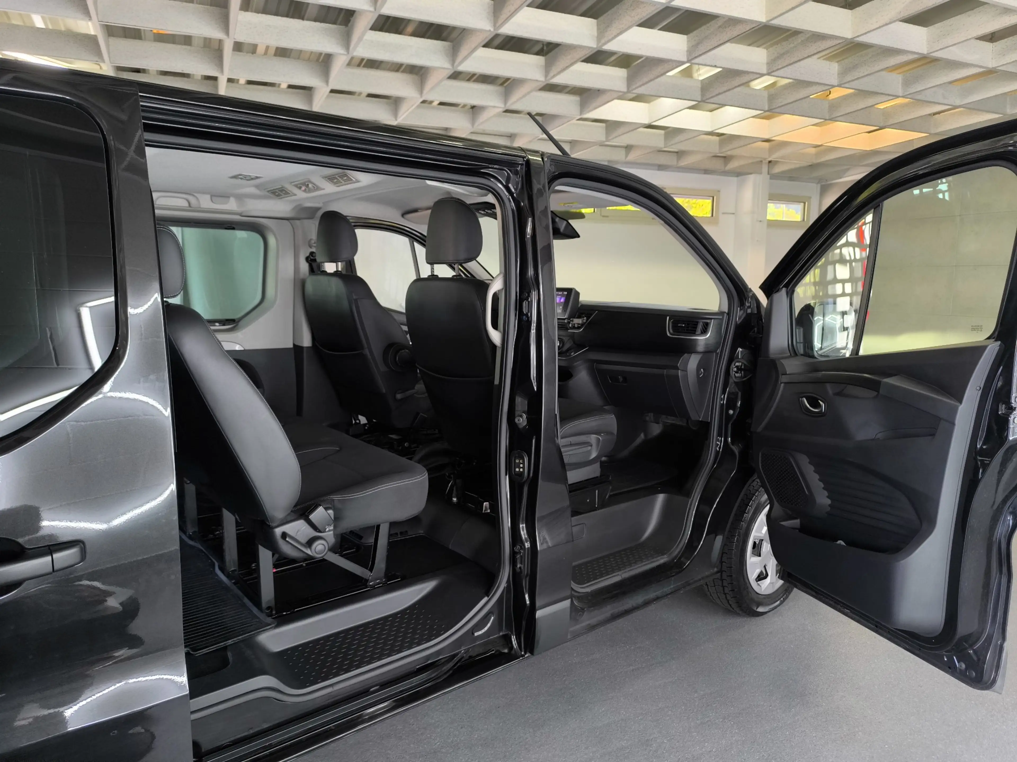 Renault Trafic L2H1 3,0t (8 Sitzer) Life.-Grand.-Sitzheizung.-Kamera.-Klima.-PDC.- — photo 8