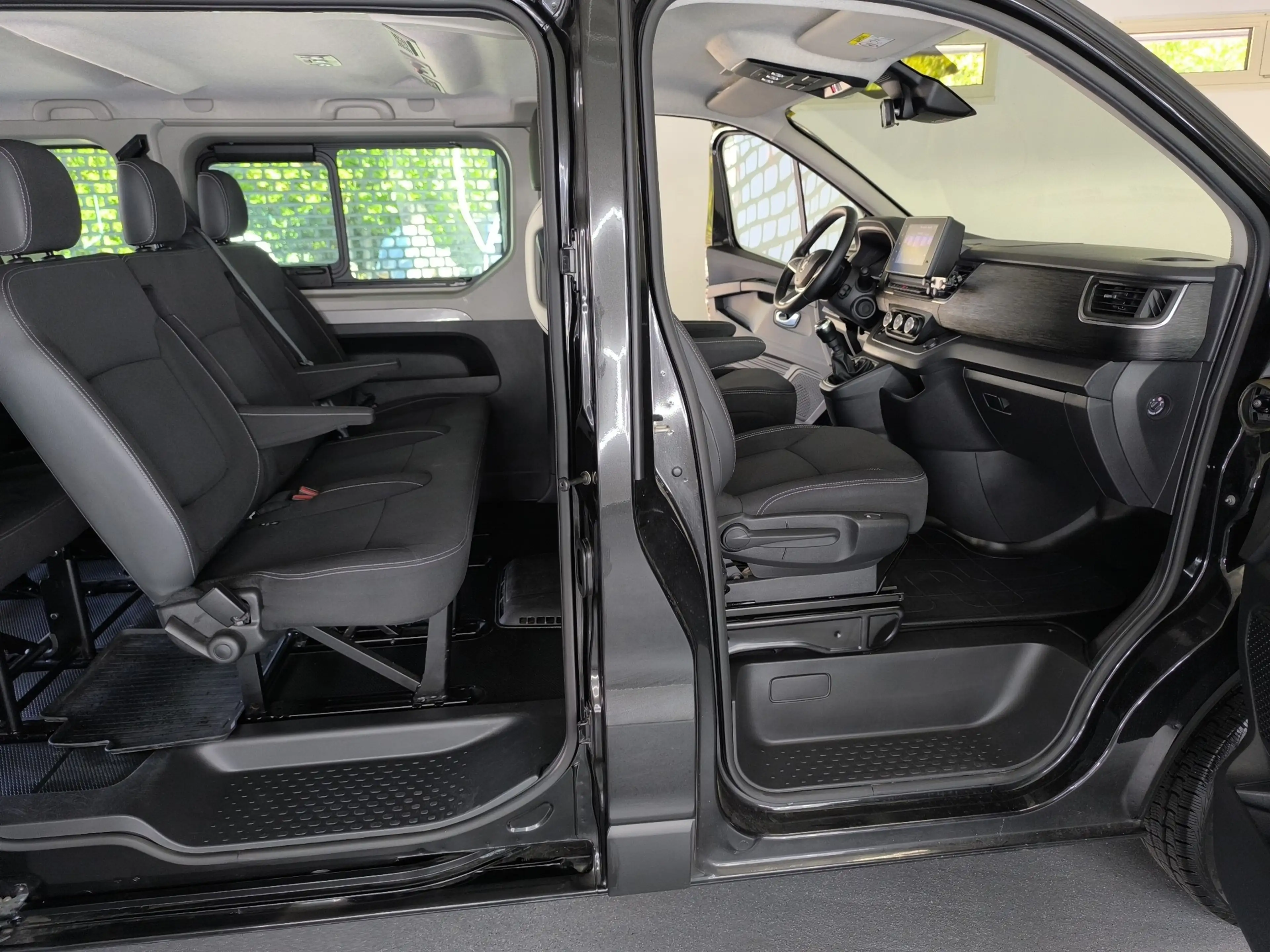 Renault Trafic L2H1 3,0t (8 Sitzer) Life.-Grand.-Sitzheizung.-Kamera.-Klima.-PDC.- — photo 15