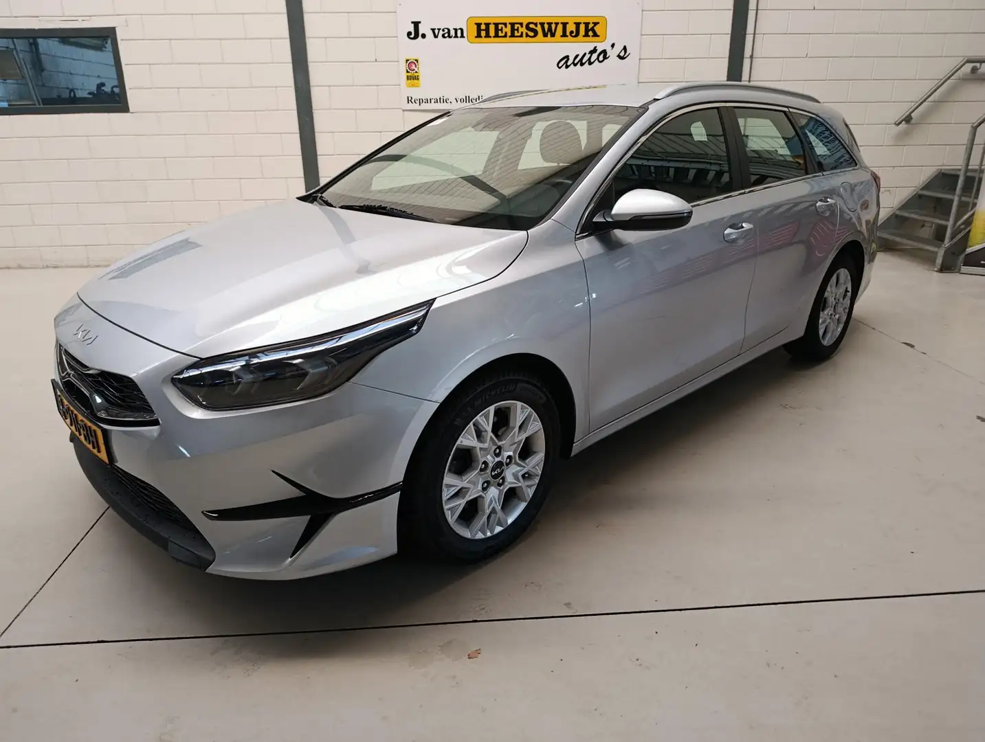 Kia Ceed SW / cee'd SW Sportswagon 1.0 T-GDi DynamicLine Ecc | Lmv | Pdc Gris - 1