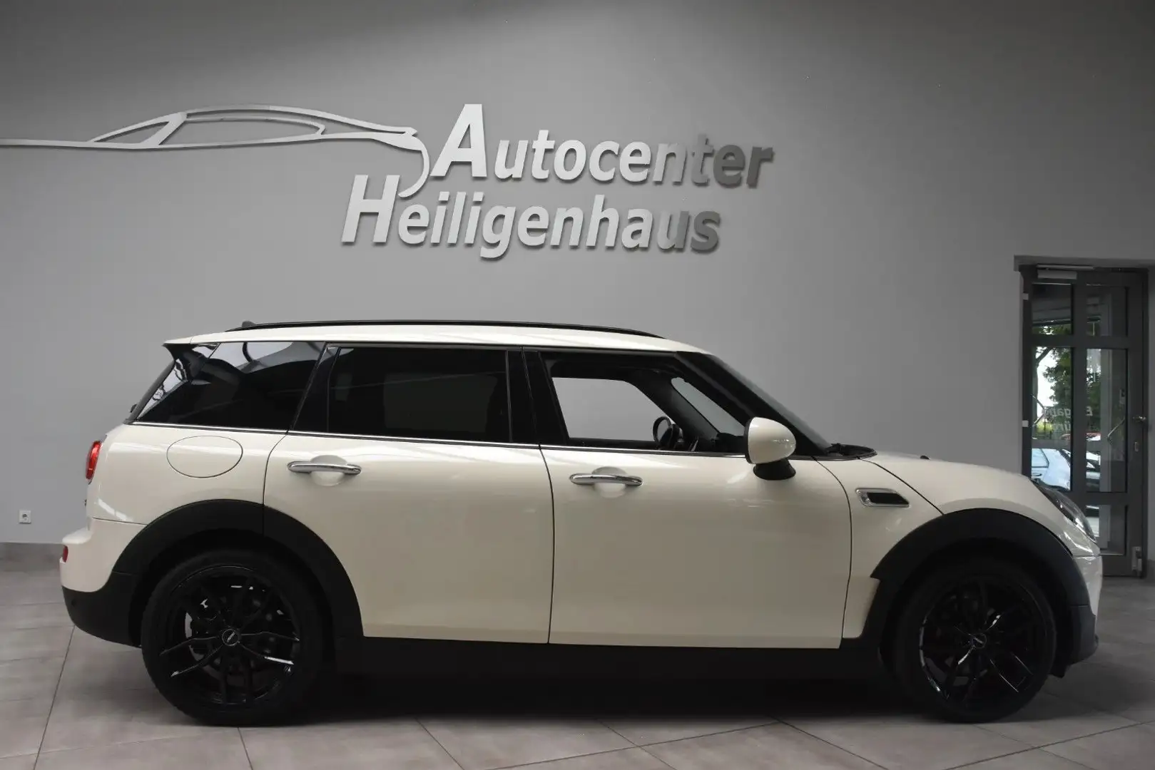 MINI One Clubman Navi 2-ZKlima Sitzeheiz PDC 2.Hand Weiß - 2