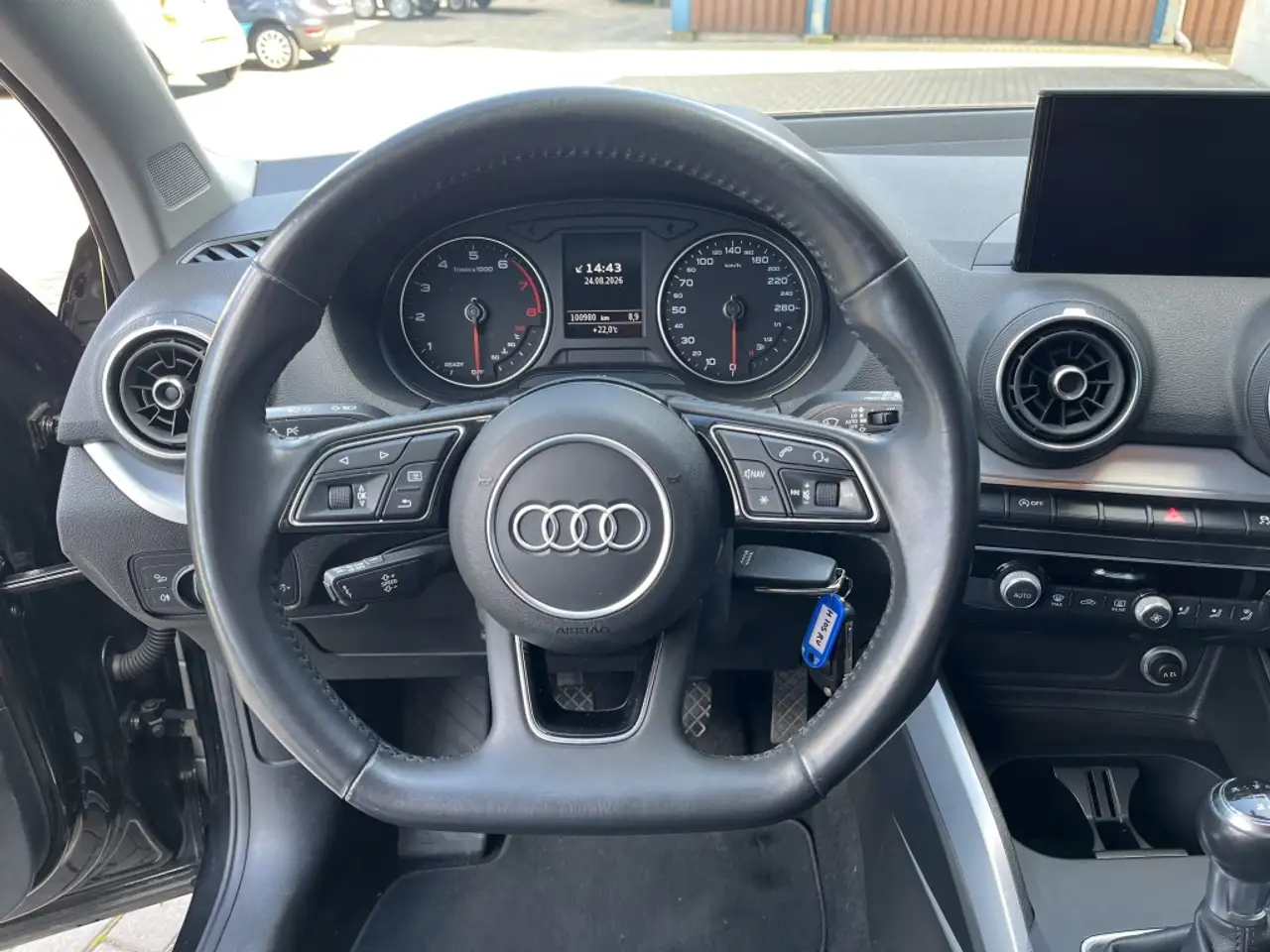 Audi Q2 30 TFSI epic, миниатюра 10