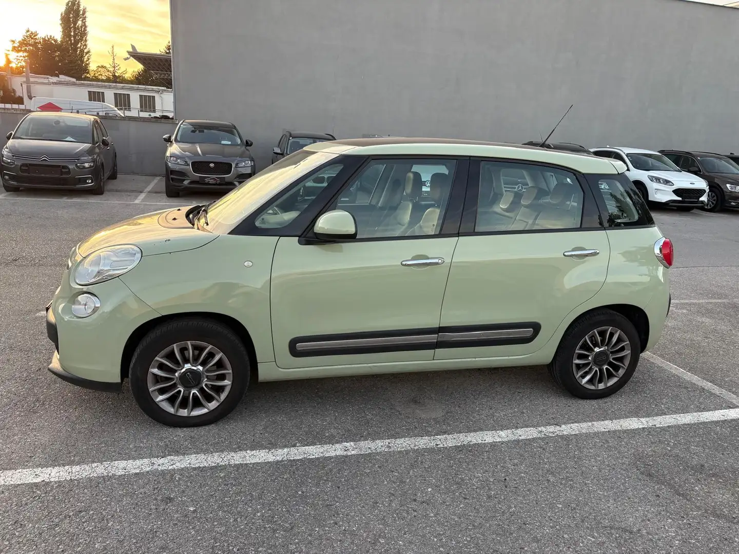Fiat 500L Lounge Grün - 2