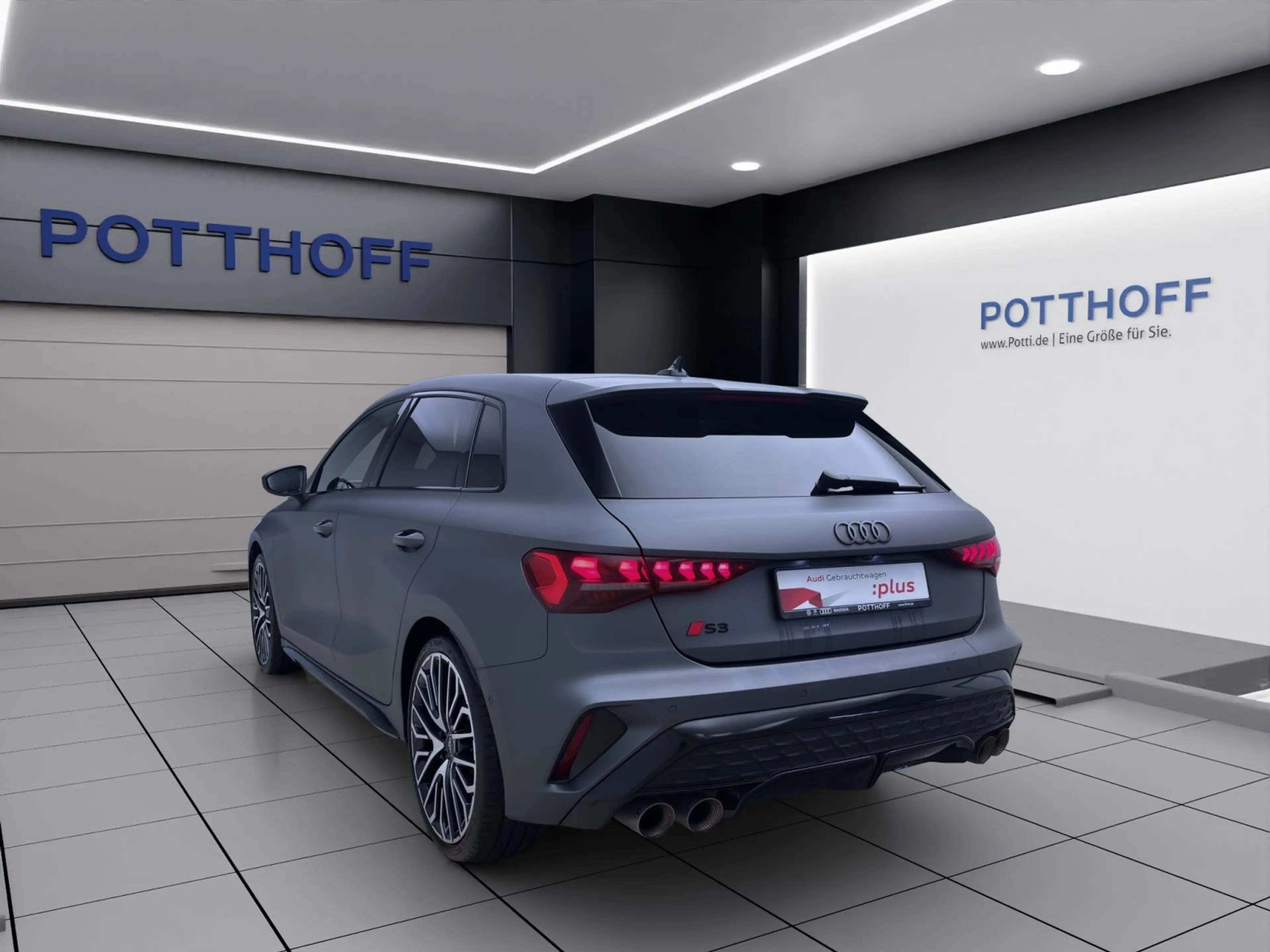 Audi S3 TFSI Q NAVI+ MATRIX PDC SITZHZG KAM — photo 3