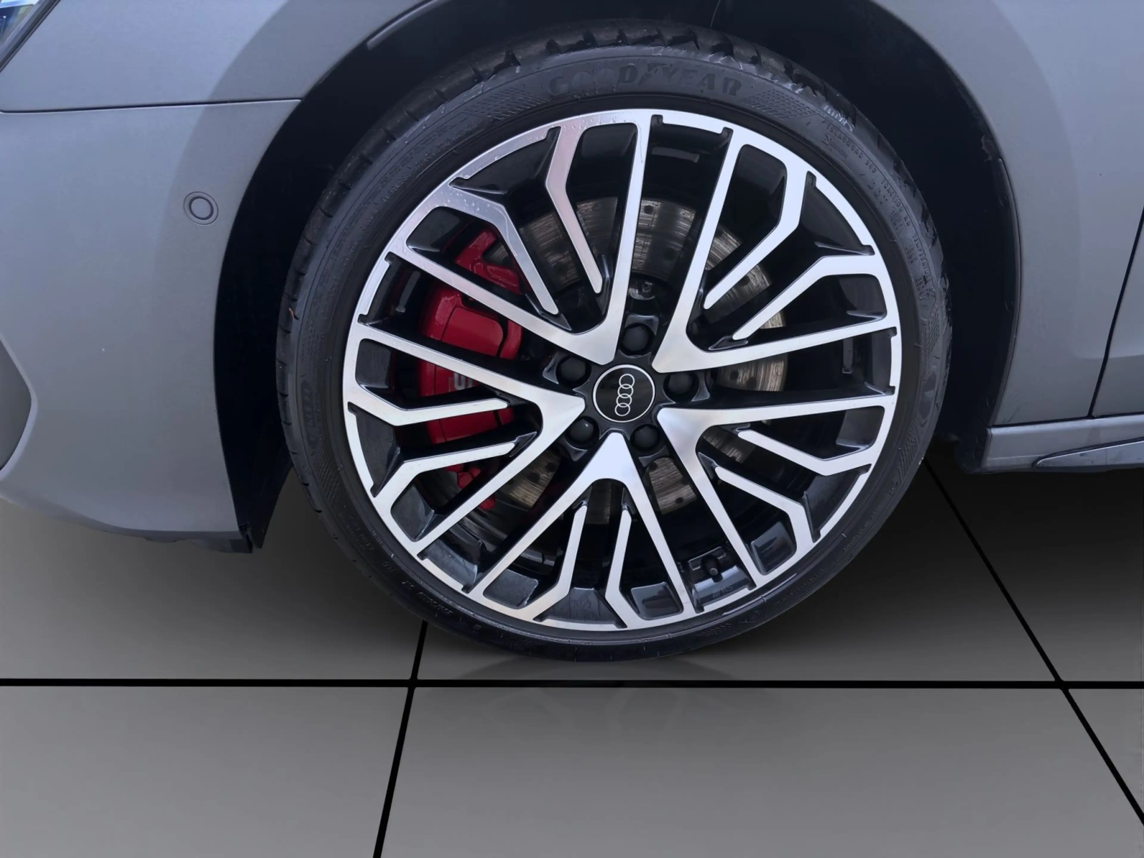 Audi S3 TFSI Q NAVI+ MATRIX PDC SITZHZG KAM — photo 9