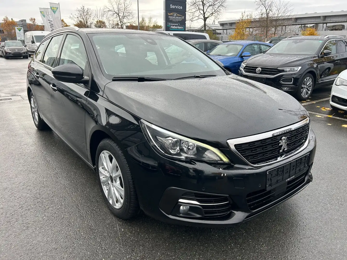 Peugeot 308 SW Active Business Schwarz - 1