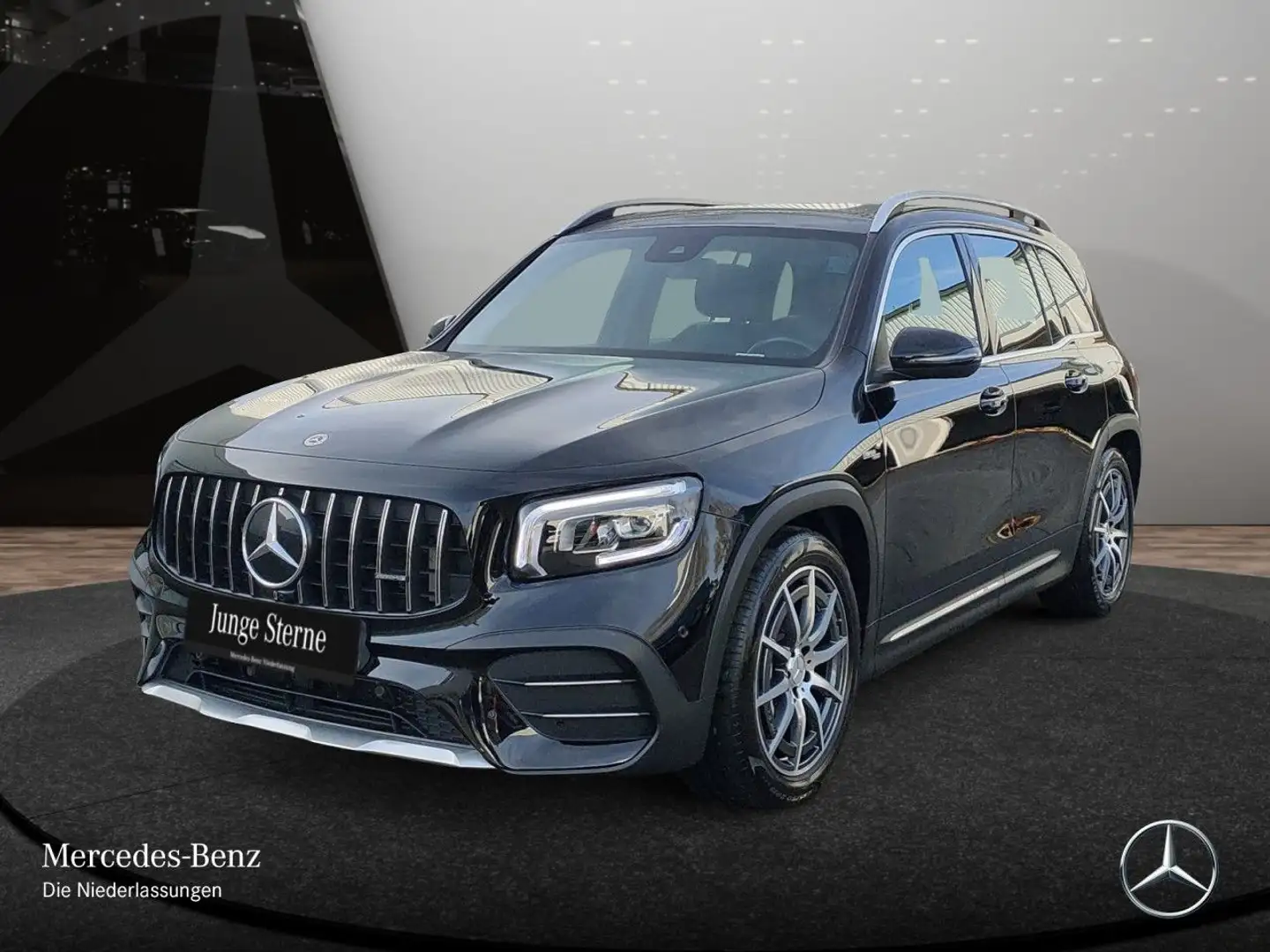 Mercedes-Benz GLB 35 AMG GLB 35 4M AMG+PANO+LED+8G Noir - 2
