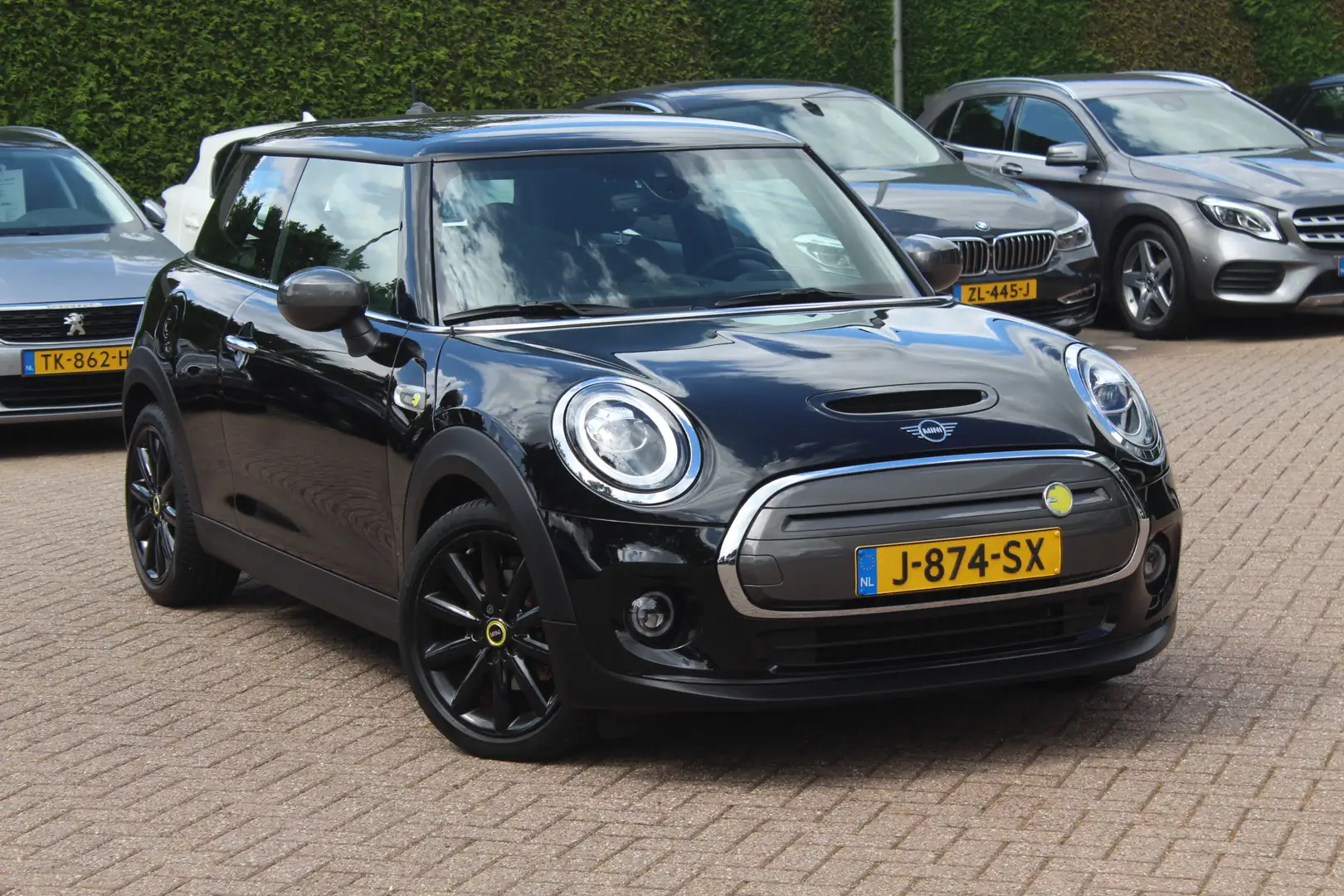 MINI Mini Electric Essential 33 kWh / Camera / Navigati Negro - 1