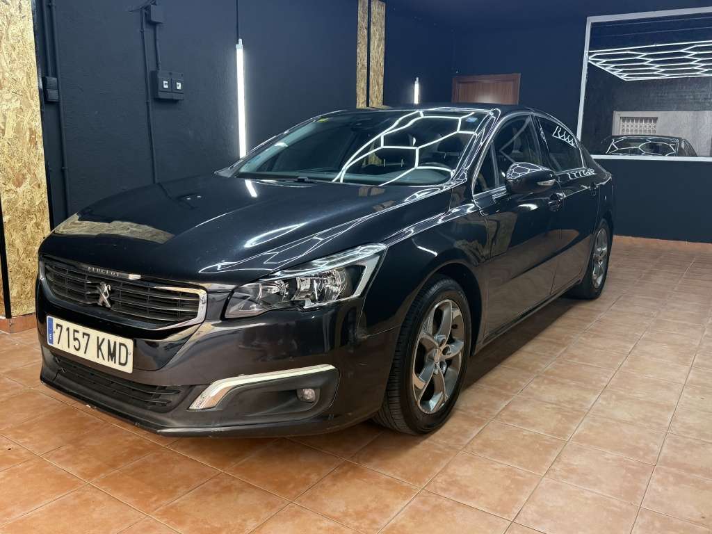 Peugeot 508 Berlina Manual de 5 Puertas - foto 1