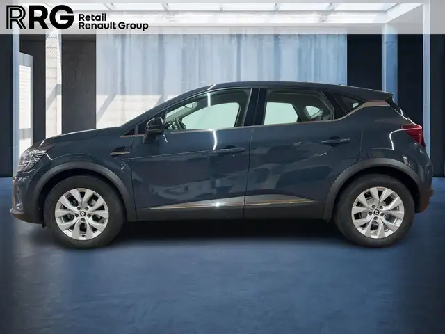 Renault Captur view 2
