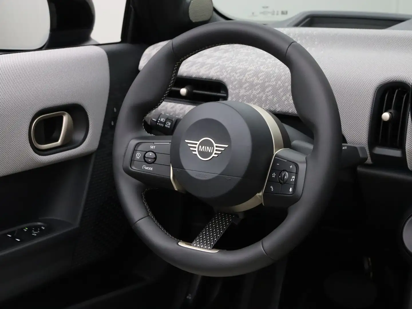 MINI Cooper C Cabrio Favoured Pakket XL PRIVATE LEASE EUR 789,- (48 mnd Grau - 2