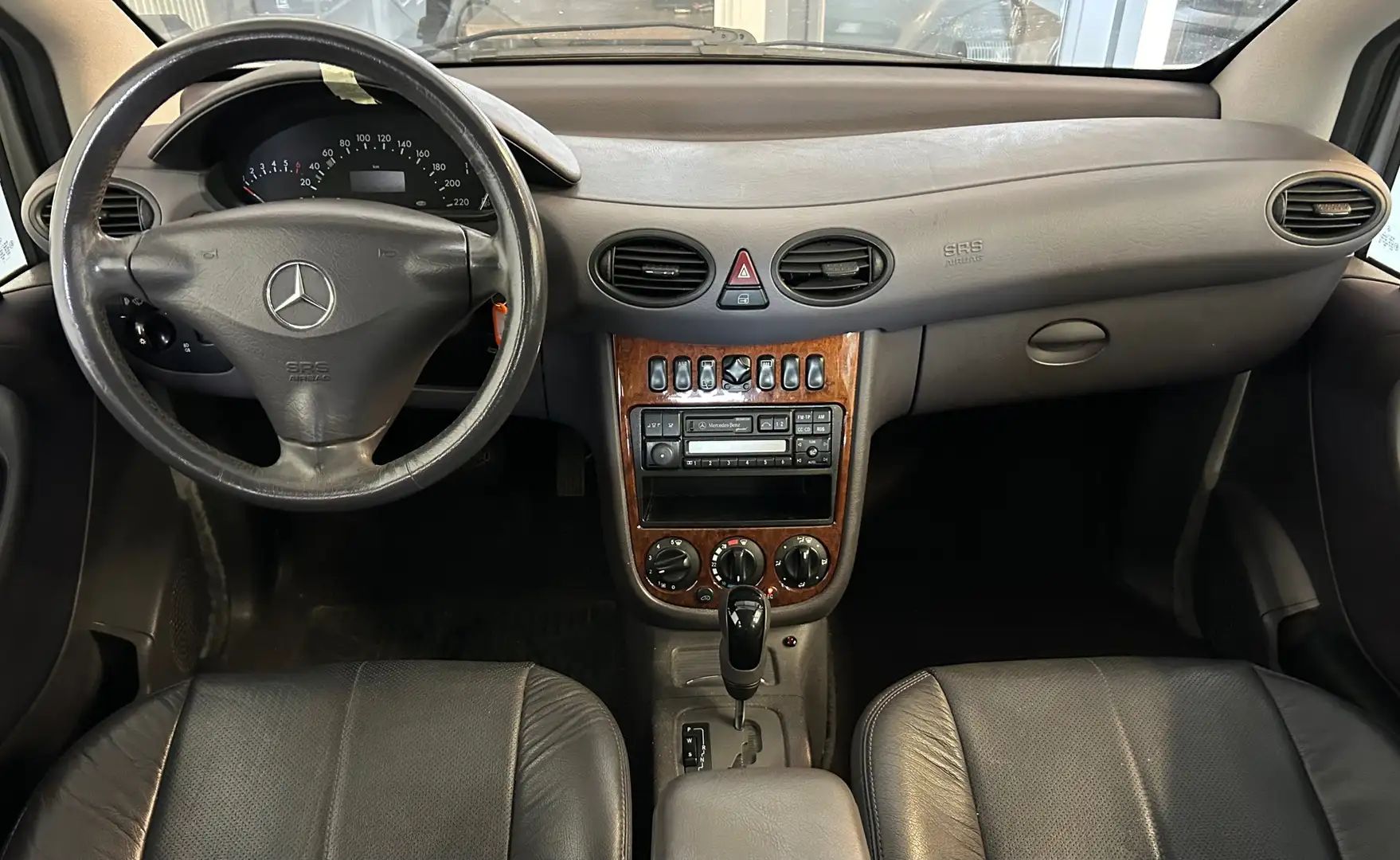 Mercedes-Benz A 160 Elegance|NAP|APK06-26|Airco|Automaat|160DKM!| Grijs - 2
