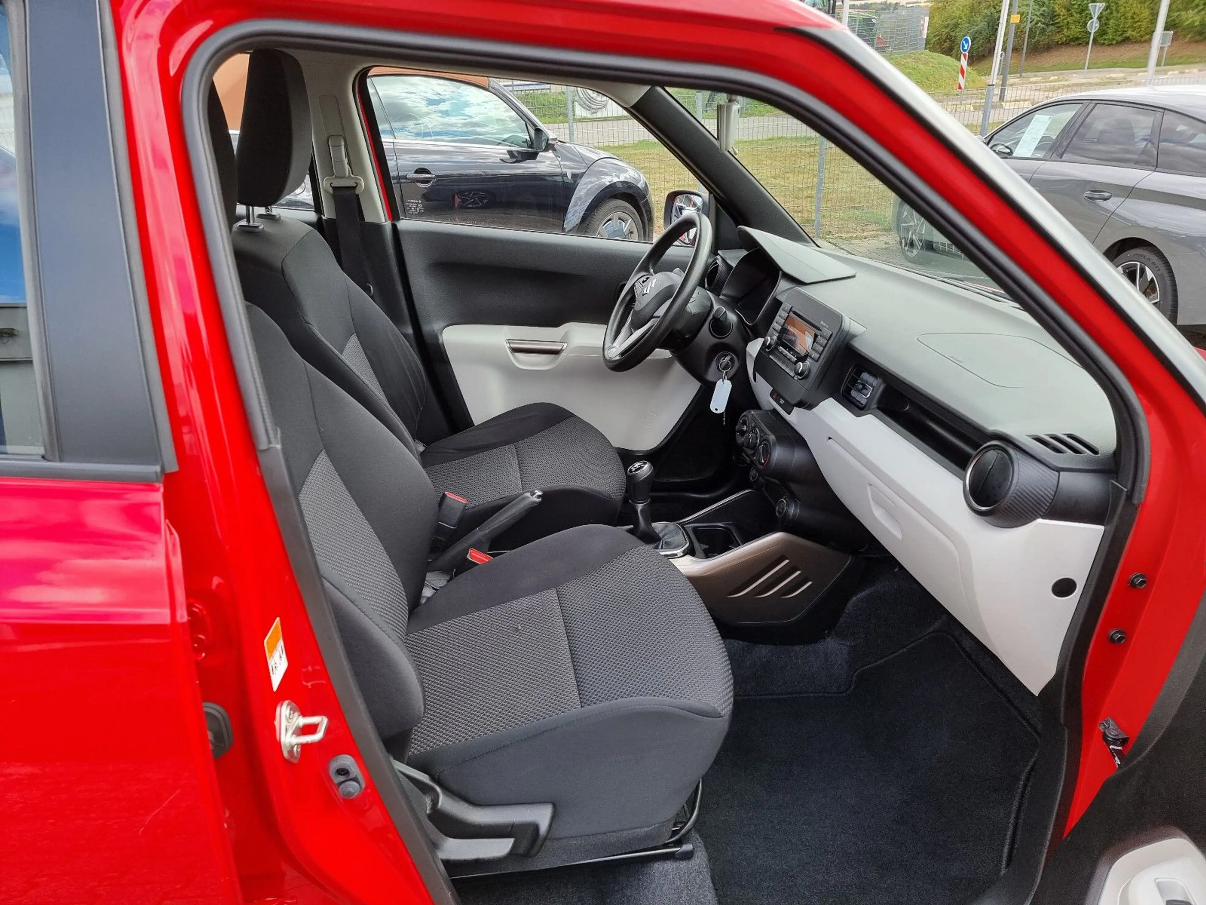Suzuki Ignis 1.2 -- 1.HAND -- KLIMA-AUDIO-BLUETOOTH-GJR — photo 15