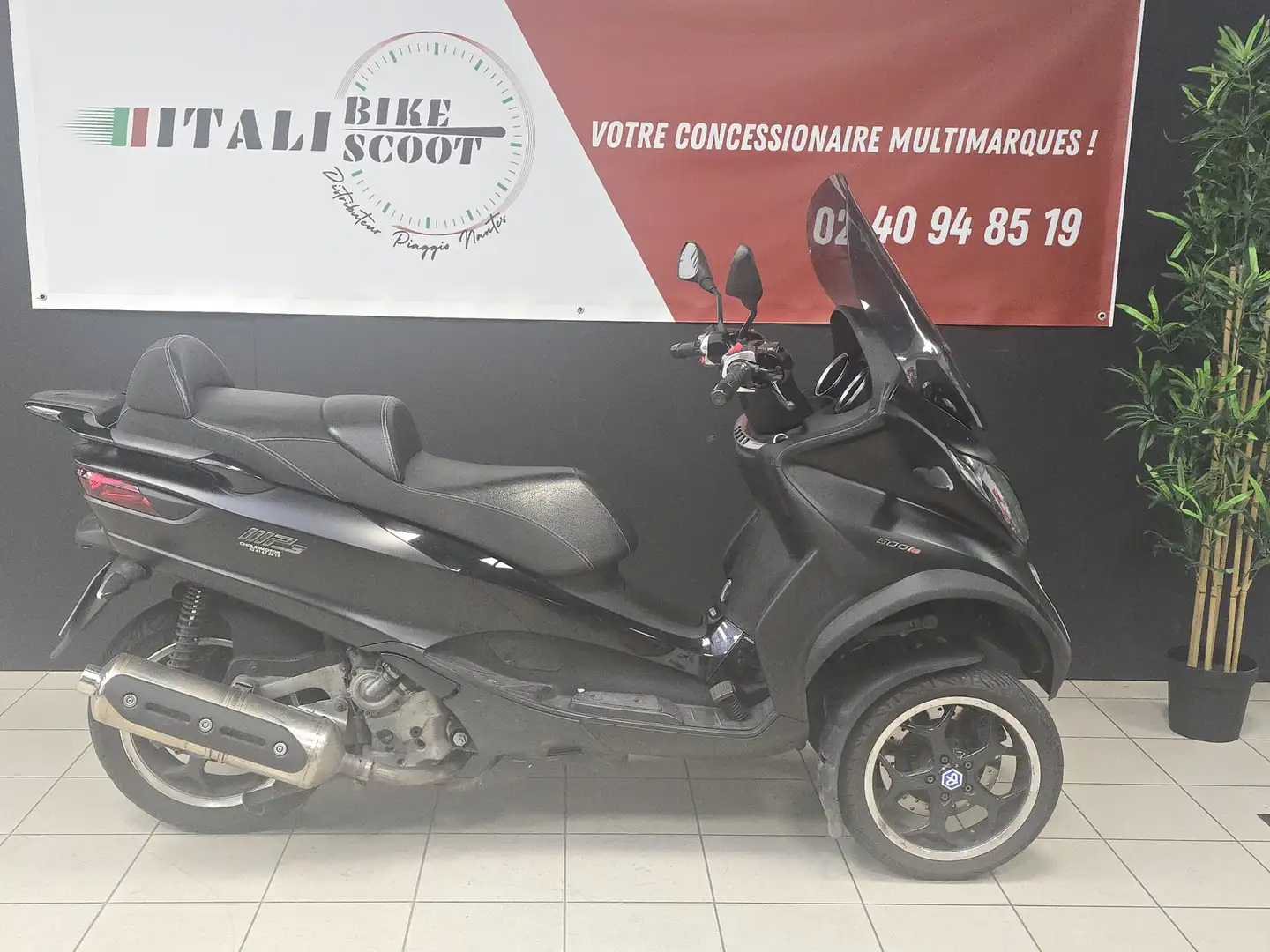 Piaggio MP3 500 Zwart - 1