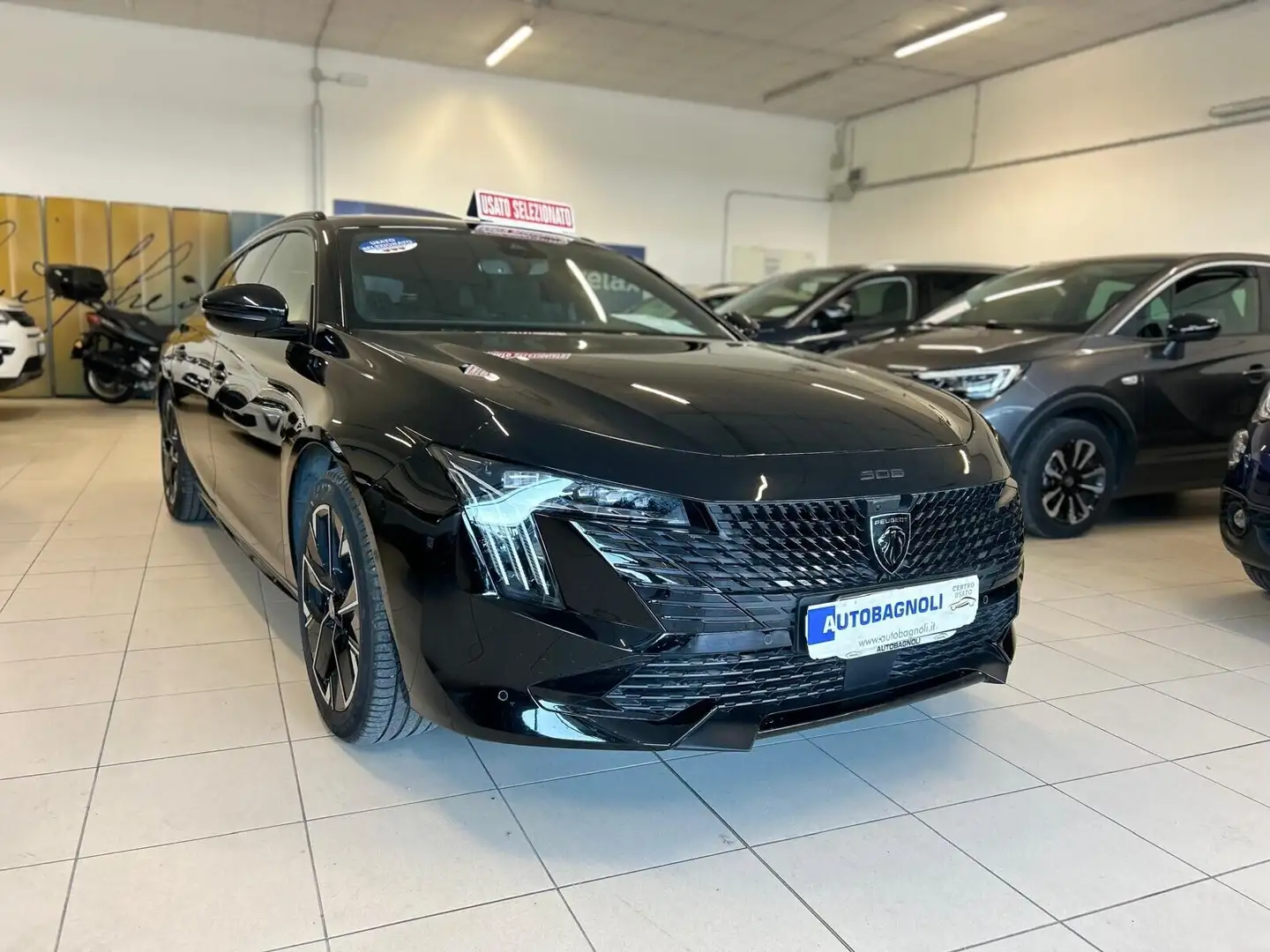 Peugeot 508 SW GT BlueHDi 130 EAT8 SPOTICAR Nero - 2