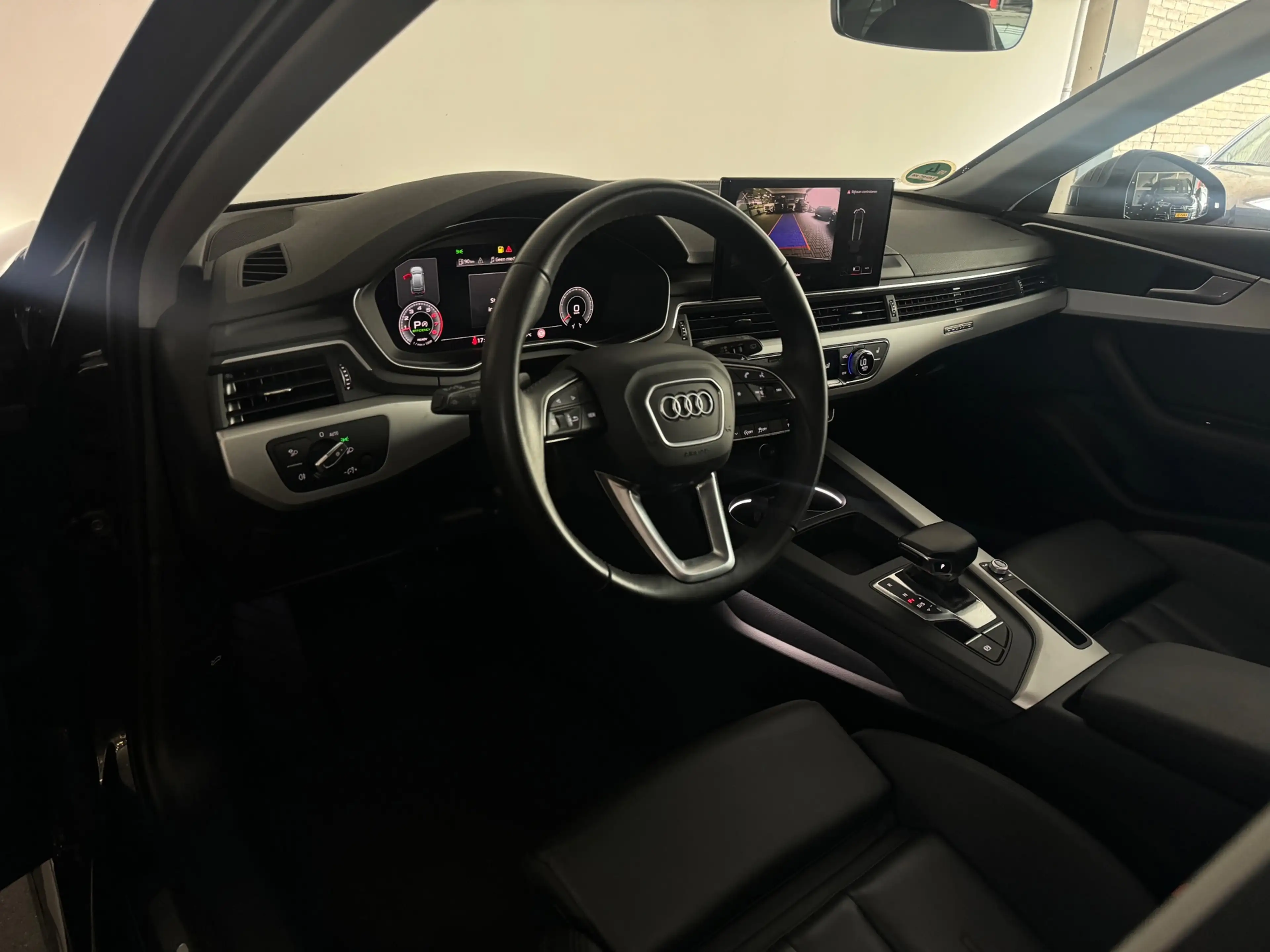 Audi A4 AVANT 40 TFSI quattro S edition Pano|Memory|Trekha — photo 9