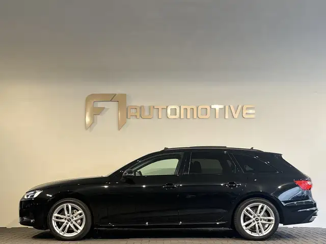 Audi A4 view 7