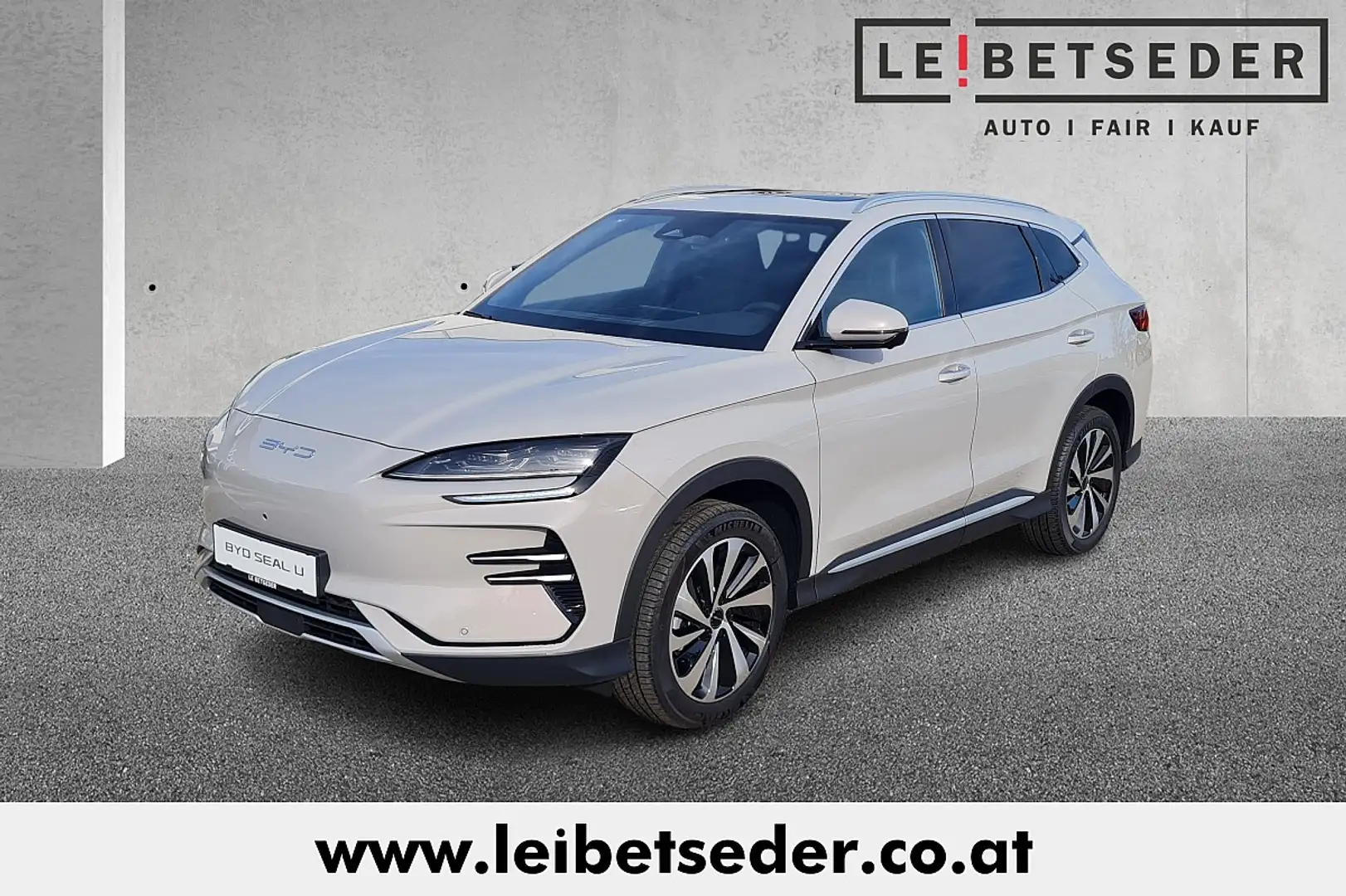 BYD Seal U Comfort Österreich Paket 71.8 kWh Beige - 1