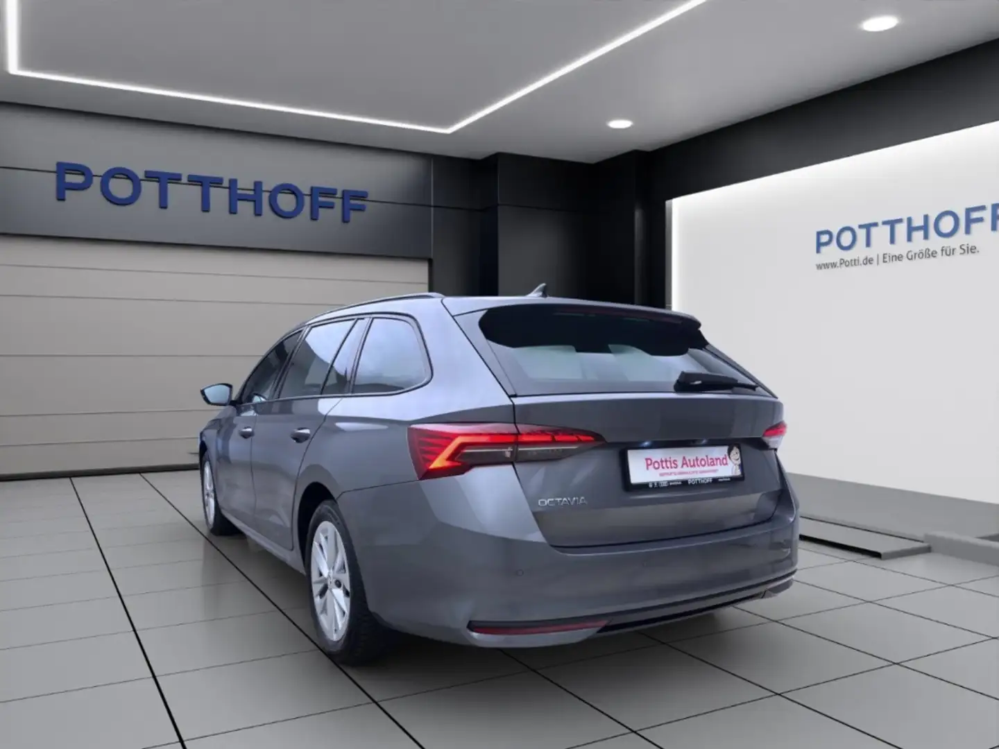 Skoda Octavia Combi 1.5 eTSI DSG SELECTION NAVI KLIMA PDC ACC Grau - 2