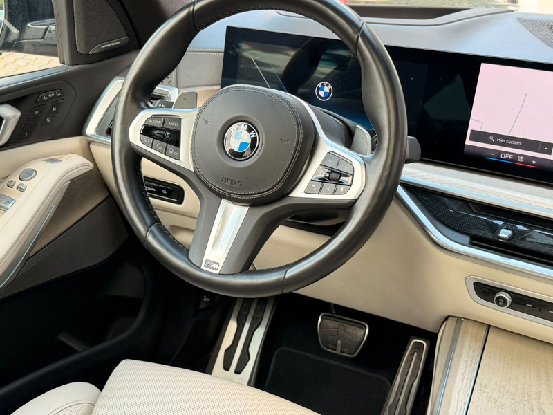 BMW X7 xDrive 40d*M Sport*22 Zoll*AHK*Massage*StdHz* — photo 15