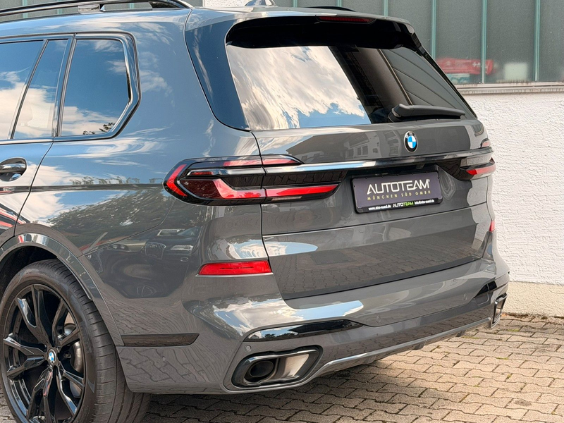 BMW X7 xDrive 40d*M Sport*22 Zoll*AHK*Massage*StdHz* — photo 9