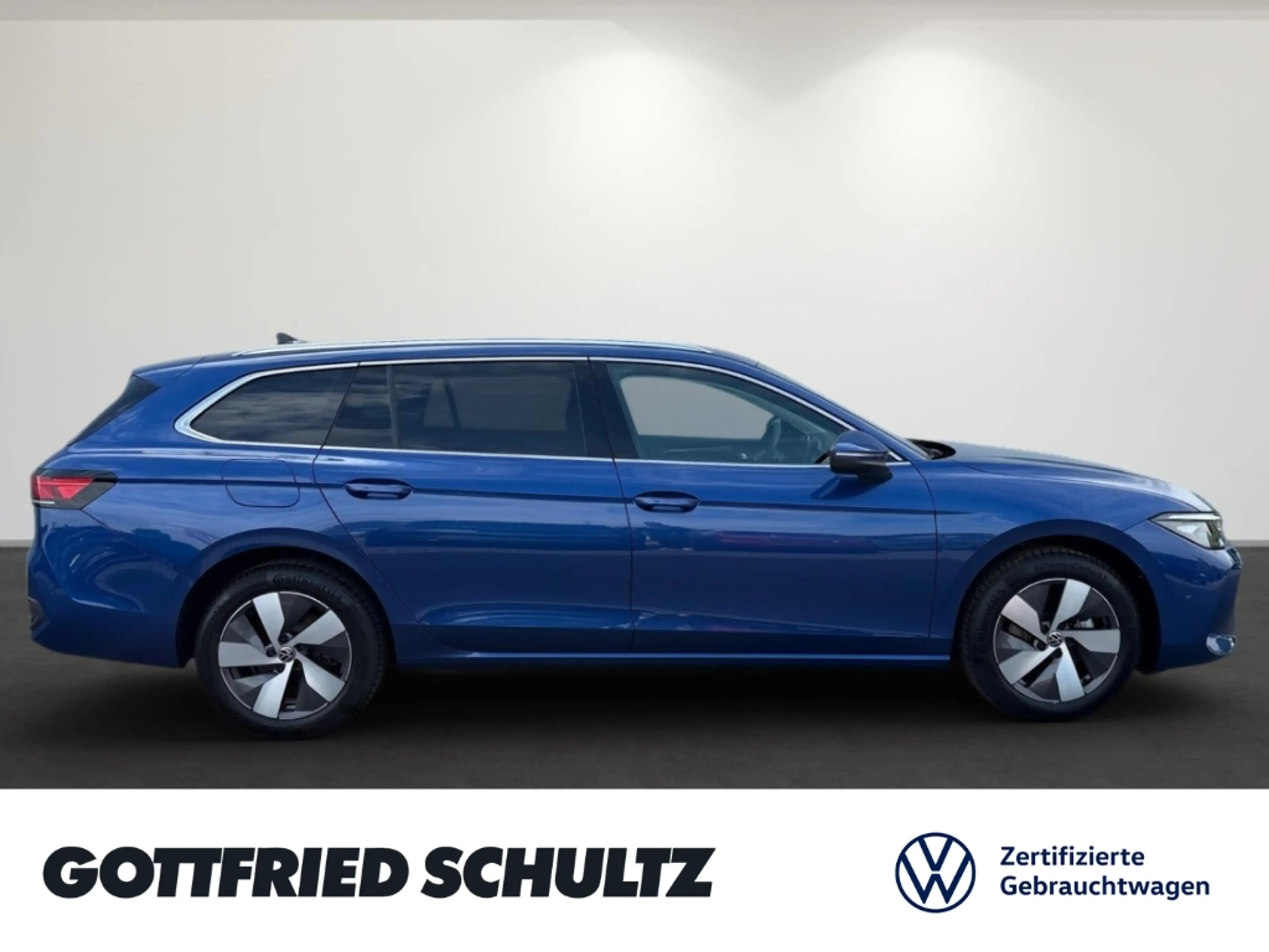 Volkswagen Passat Variant BUSINESS eTSI DSG CARPLAY EINPARKHILFE HEAD-UP NAV — photo 4