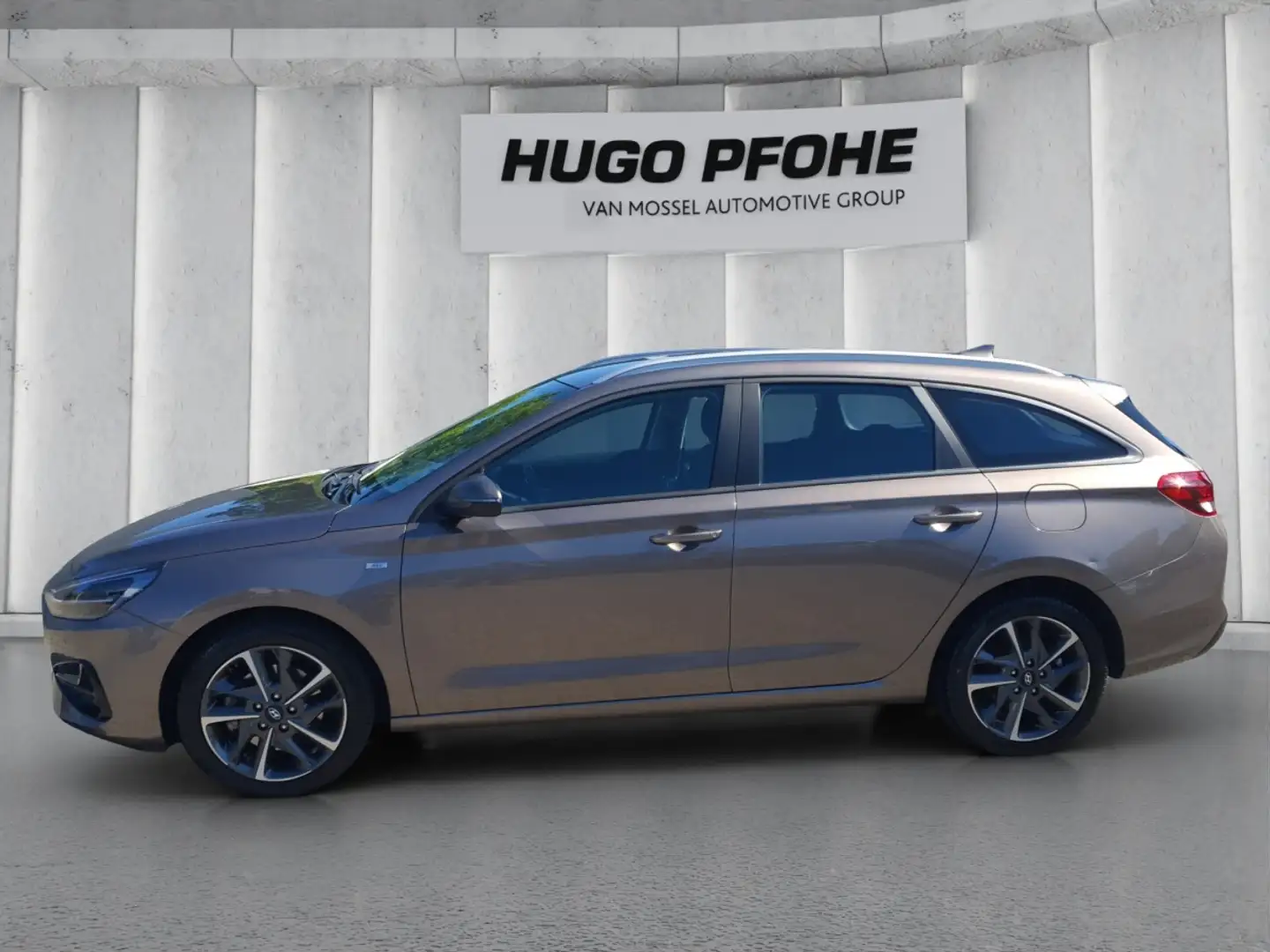 Hyundai i30 Trend 1.5 T-GDI MHEV LED GJR RFK SHZ LMF BT Bronze - 2