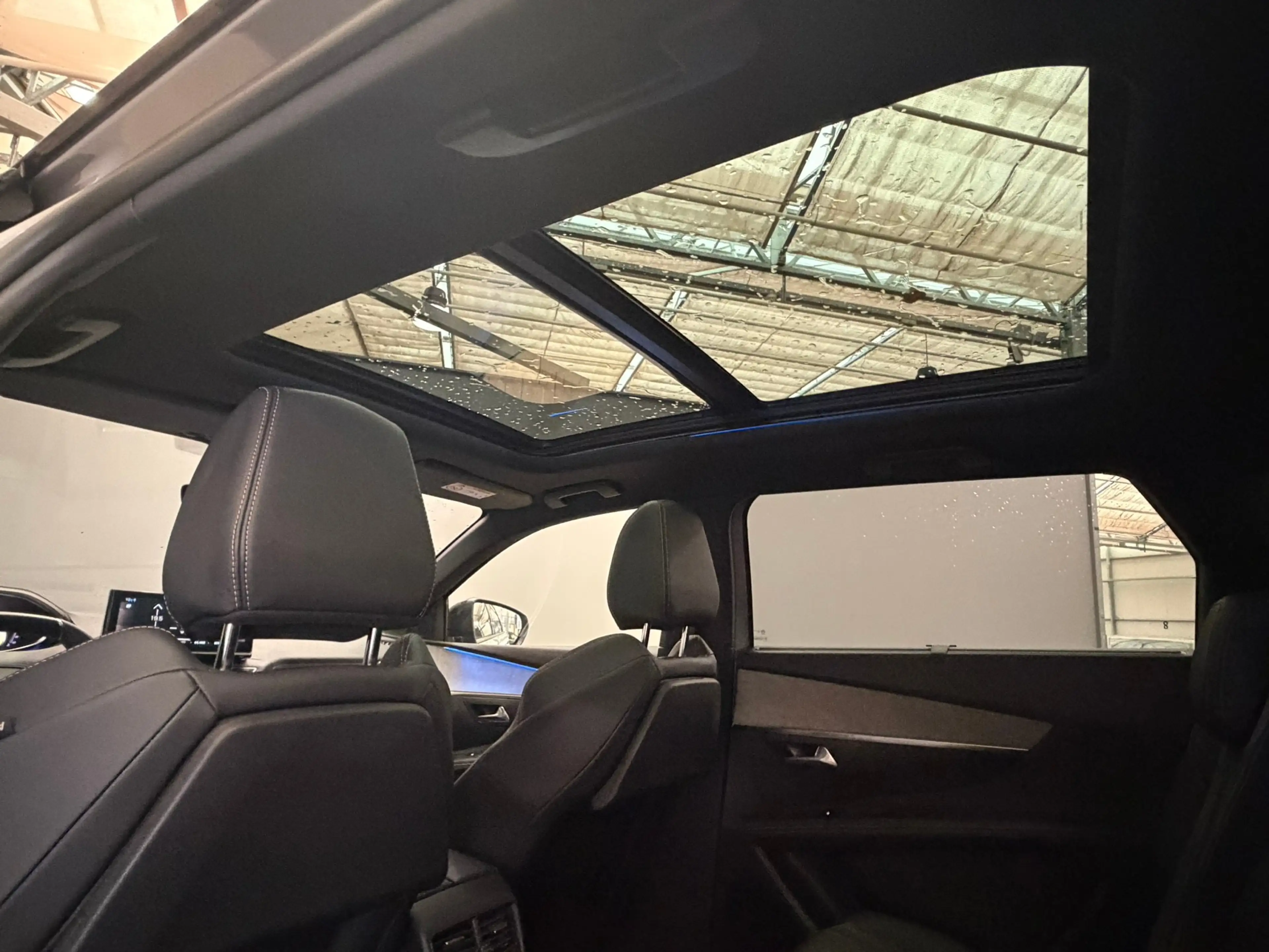 Peugeot 5008 1.2 Hybrid GT Panorama Dak | Elek. Stoelen met Mas — photo 19