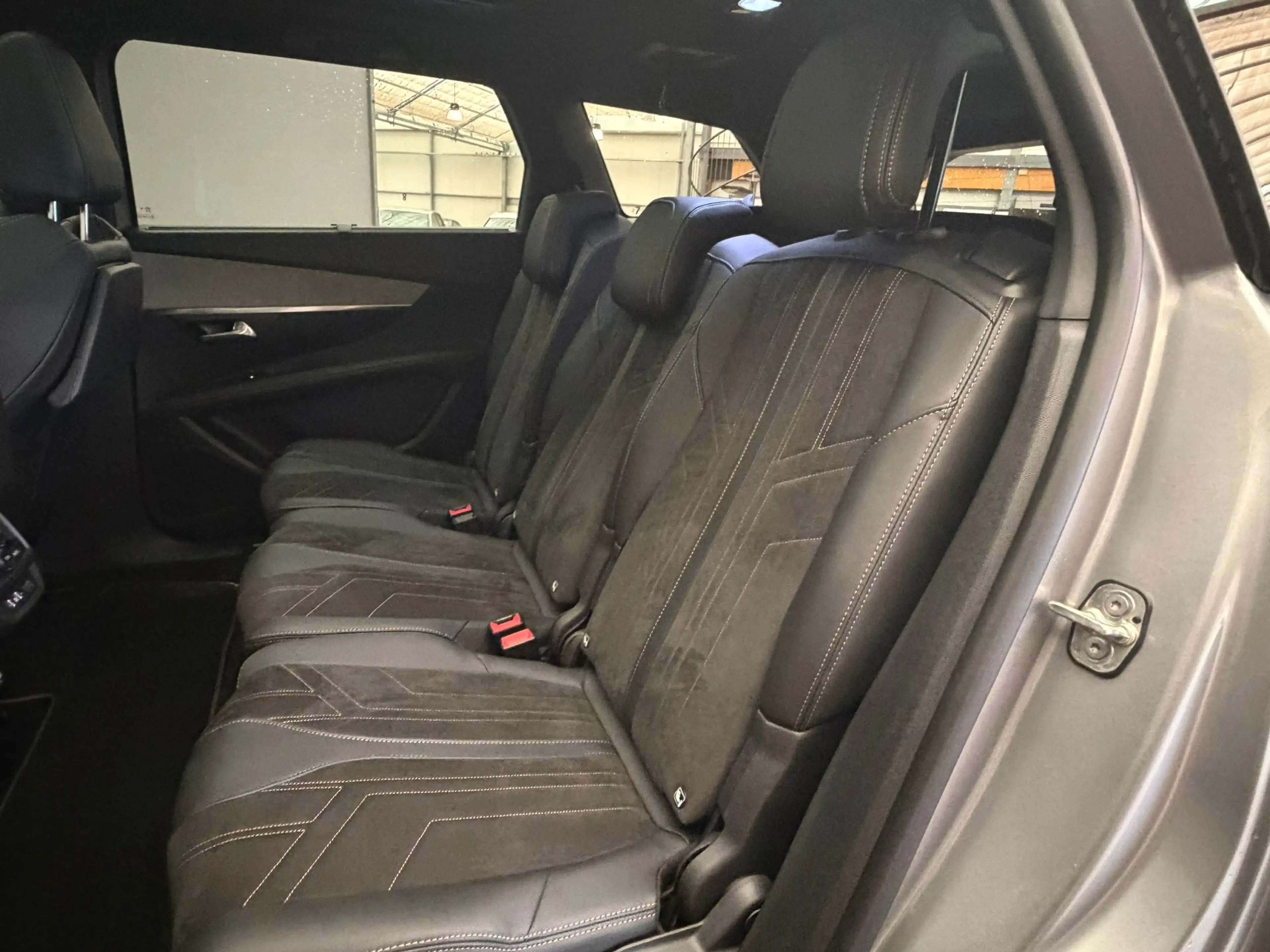 Peugeot 5008 1.2 Hybrid GT Panorama Dak | Elek. Stoelen met Mas — photo 18